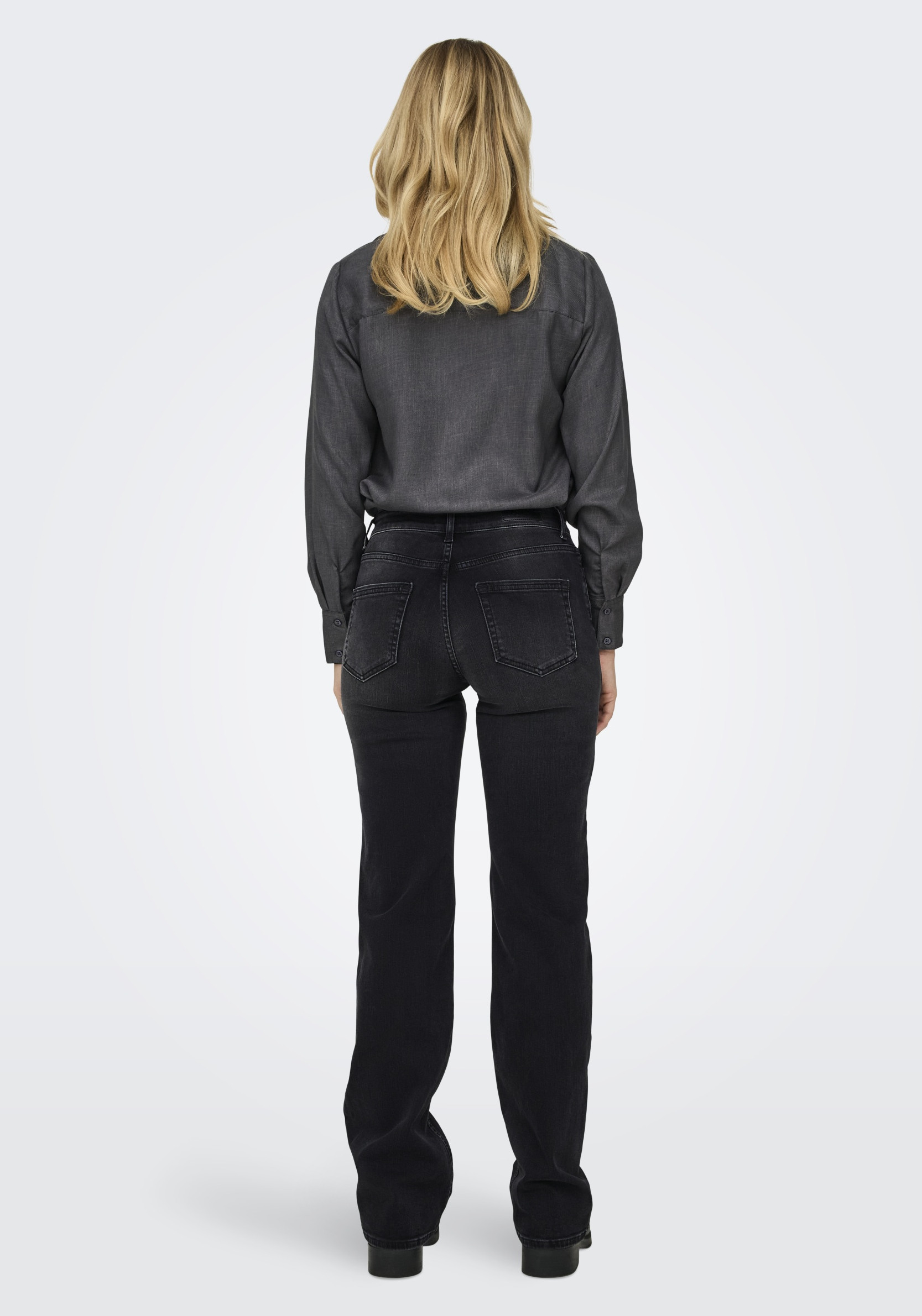 Only Jeans Blush Straight 15330779 Zwart