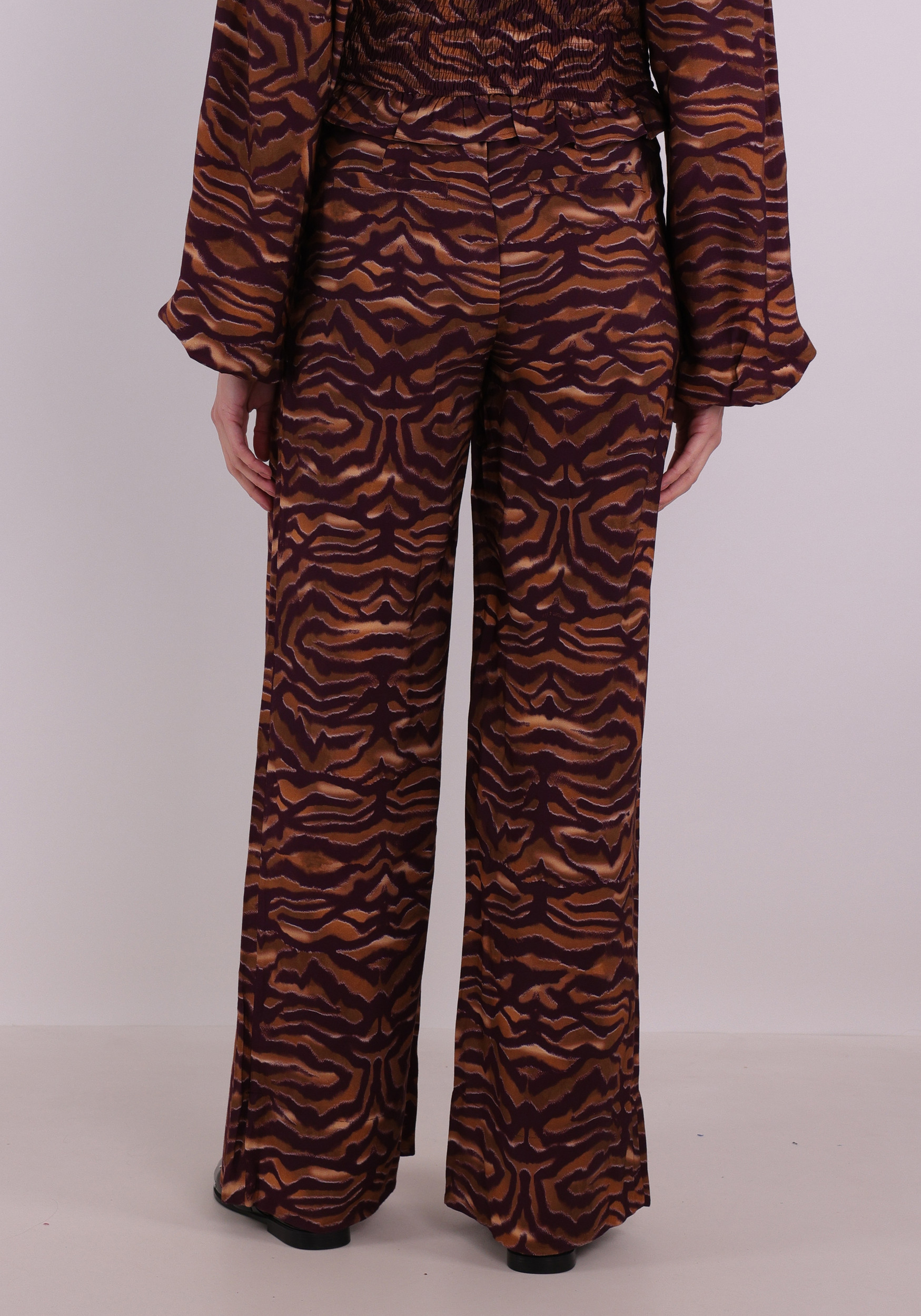 Harper & Yve Broek Holly SS6P100 Bruin