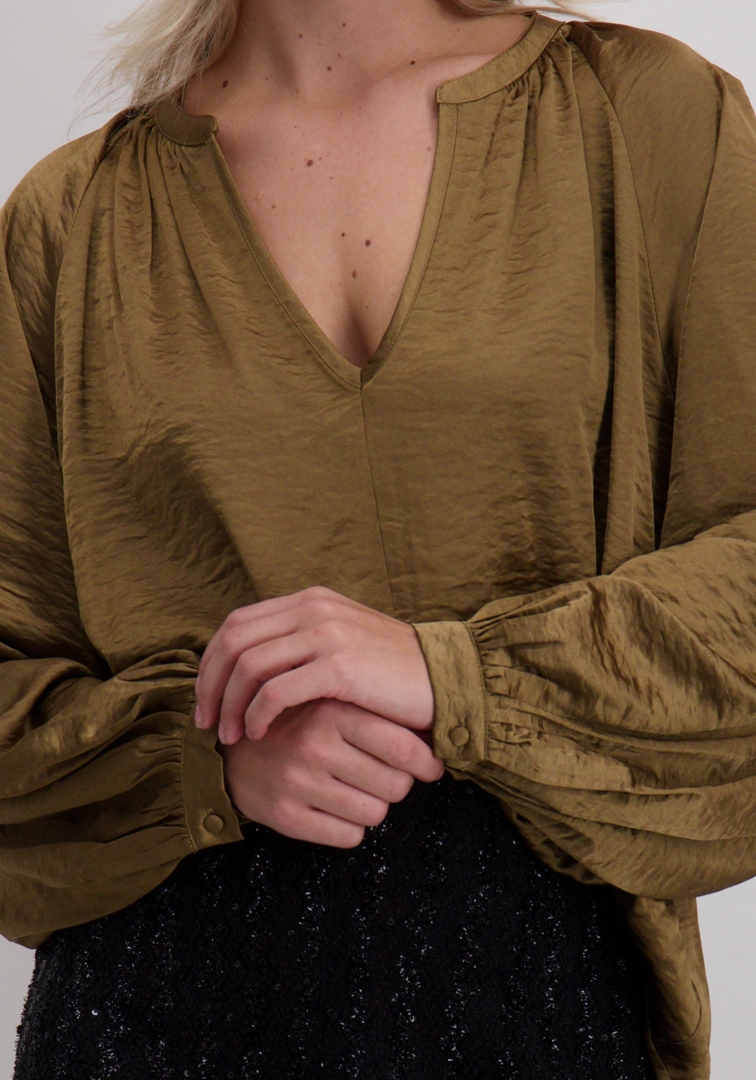 Aaiko BV Blouse Alanza Vis 521 Khaki