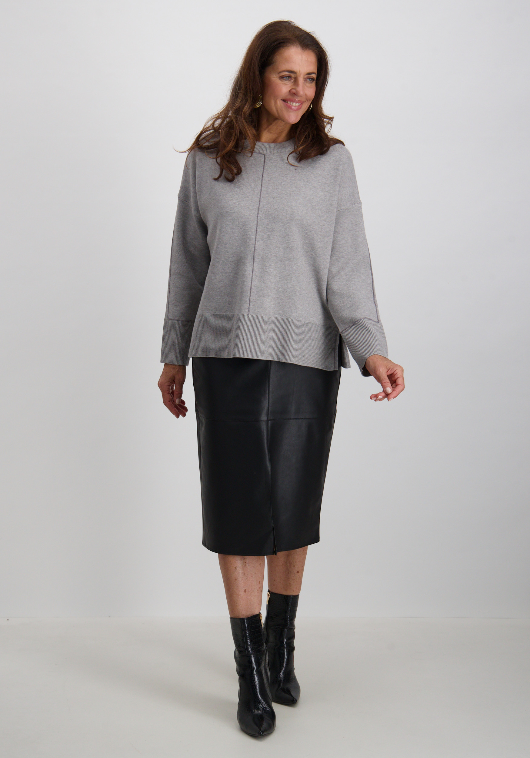 Ichi Trui Balia 20124240 Midden grijs