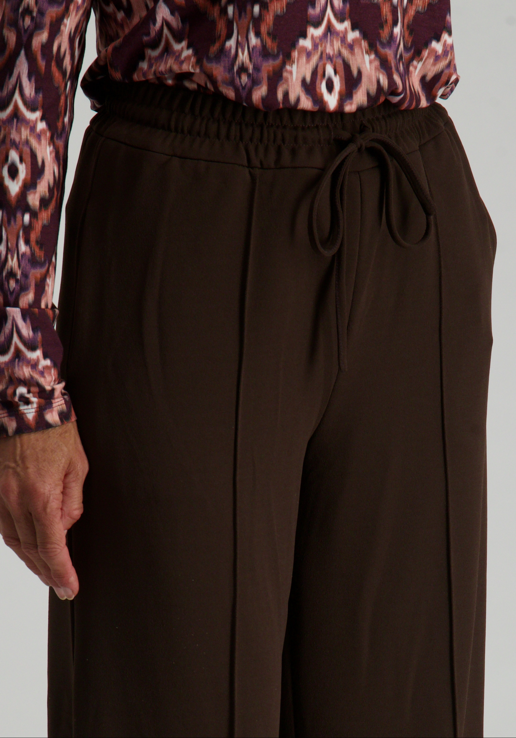 Vila Broek Clua 14095436 Bruin