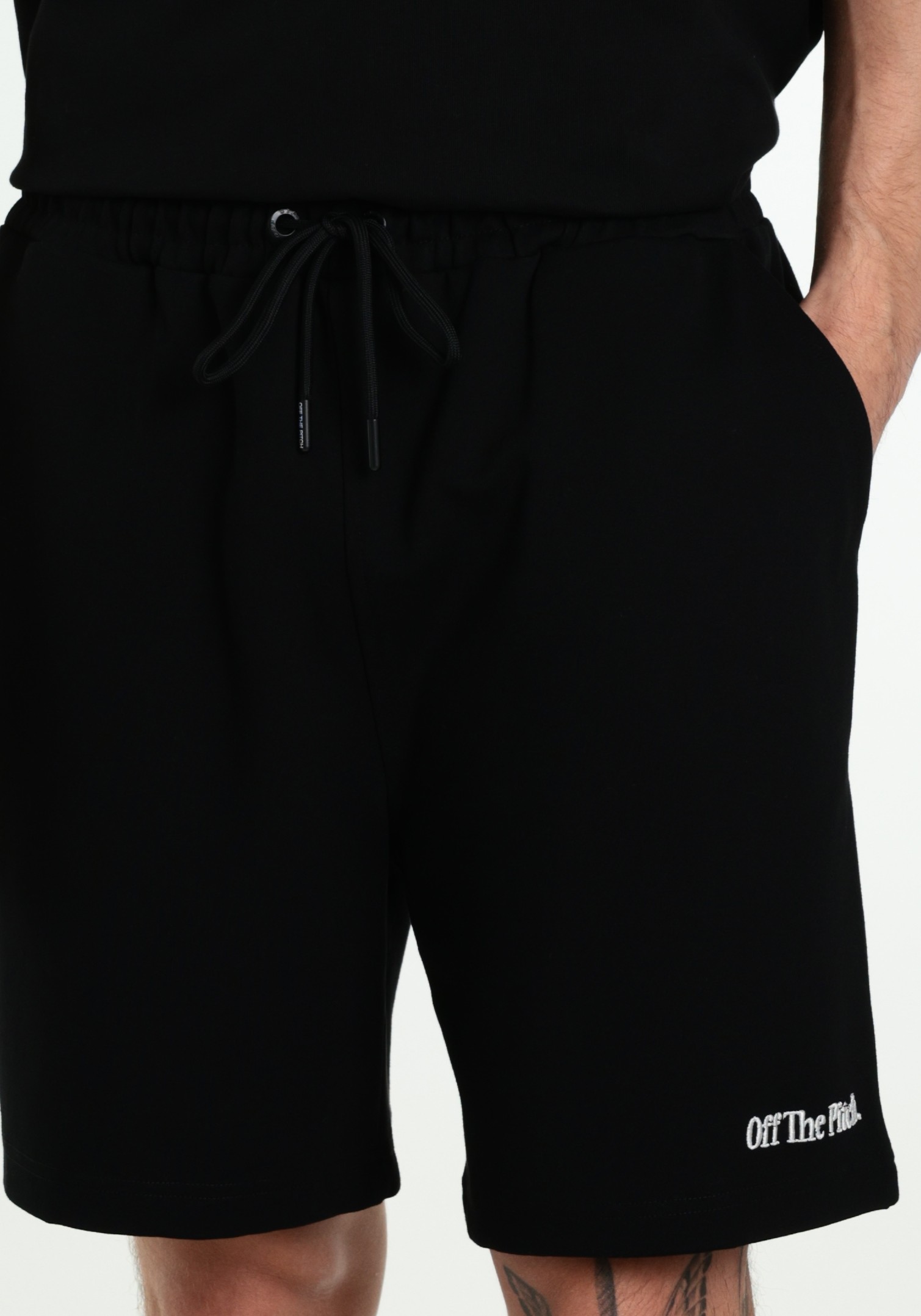 Off The Pitch Short Wardrobe Essentials OTP251064 Zwart