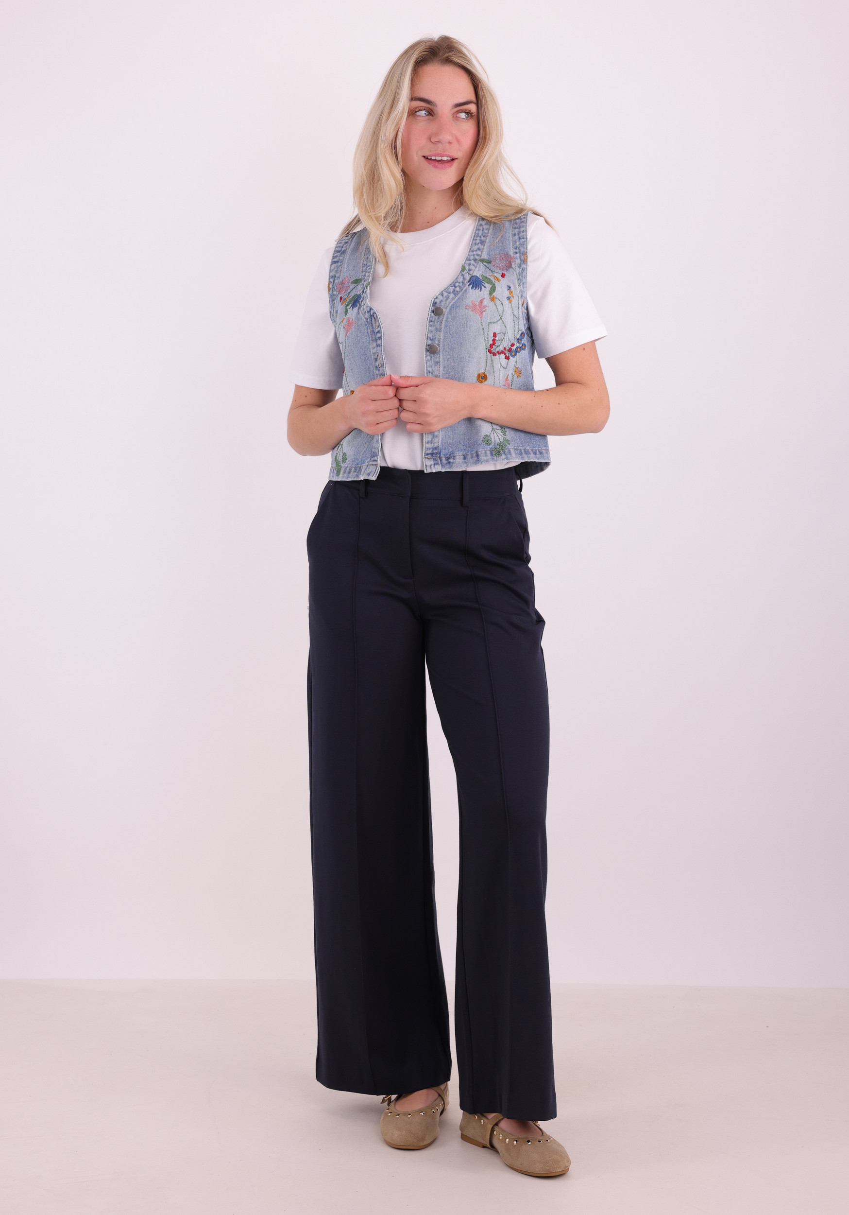 Ichi Broek Kate 20116768 Donker blauw