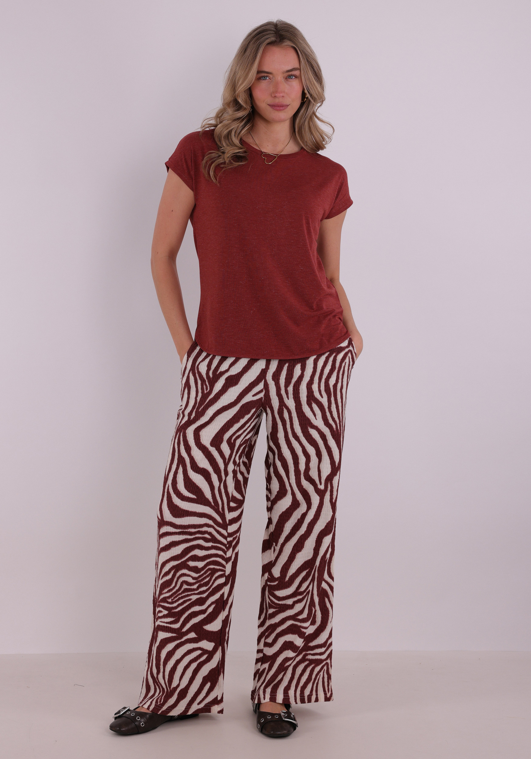 Ichi T-shirt Rebel  20109945 Bruin