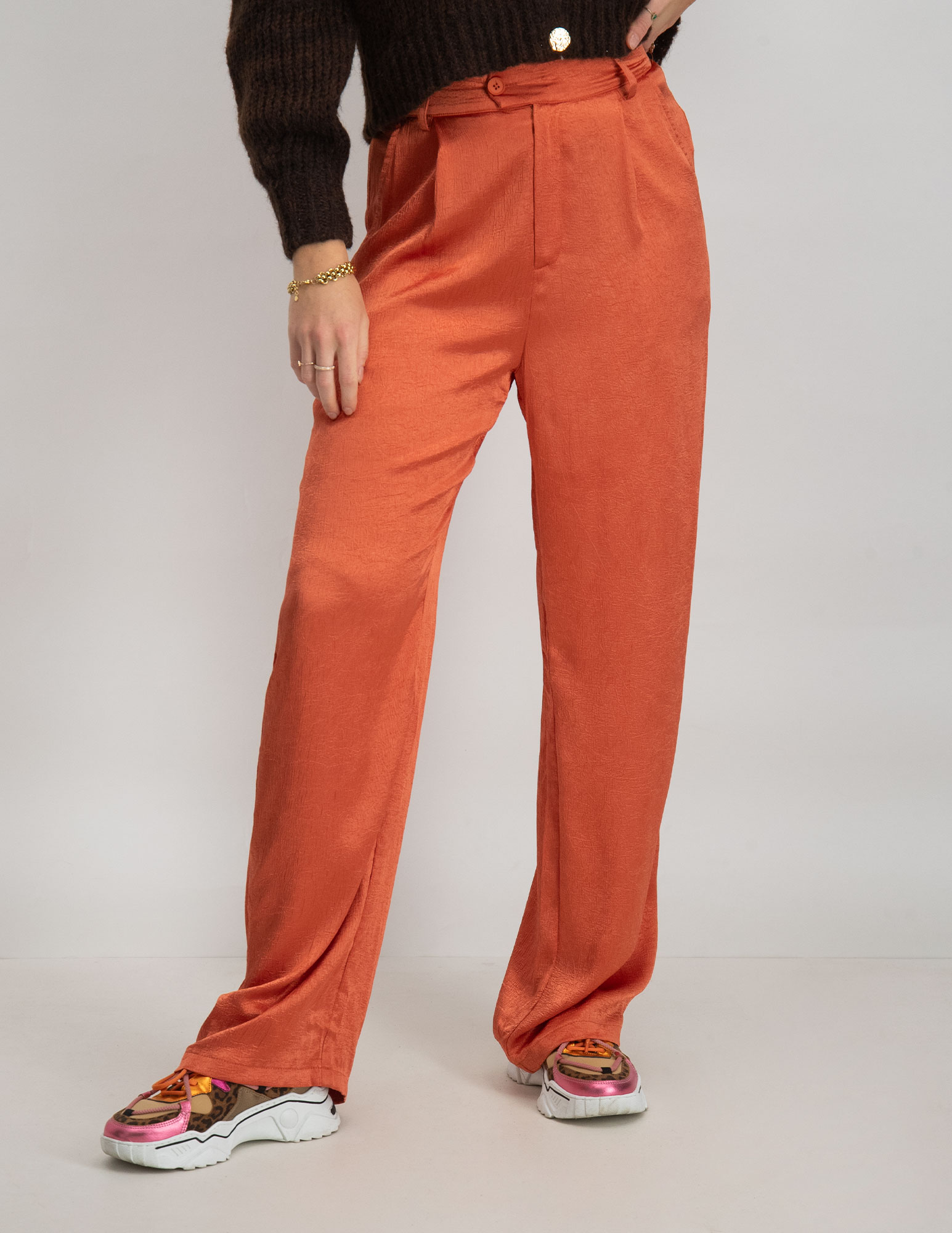 Amaya Amsterdam Broek Amie Oranje