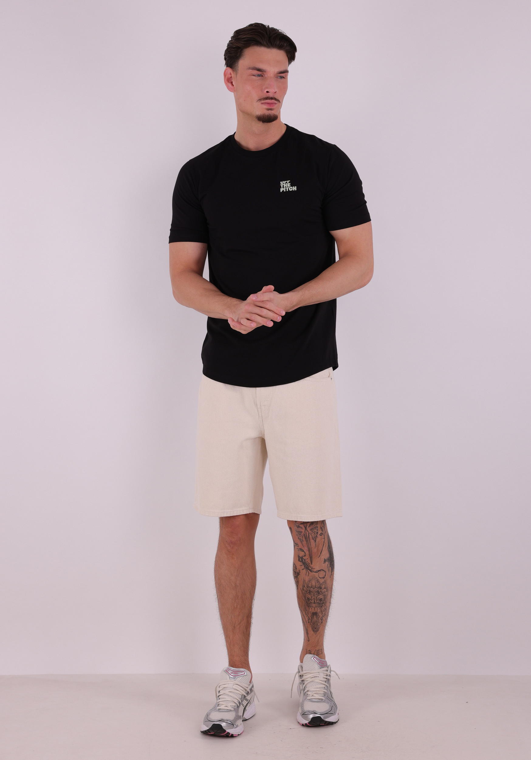 Off The Pitch T-shirt Full Stop OTP261203 Zwart