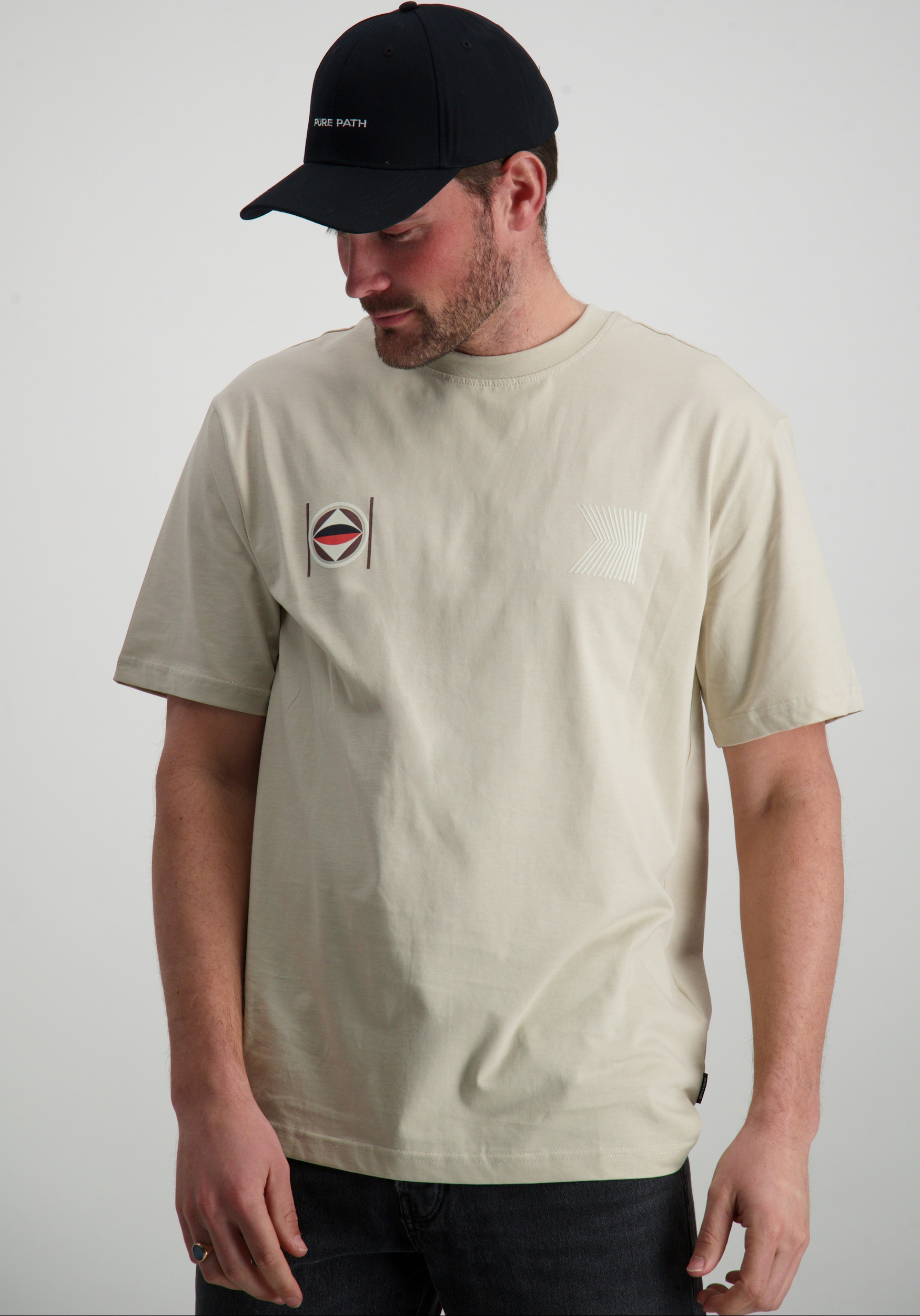 Pure White Pet met logo 24010702 Zwart