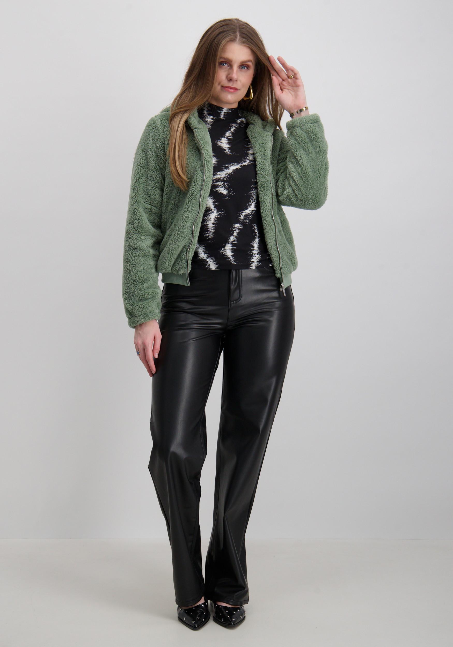 Vila Shirt Leoa 14066134 Zwart