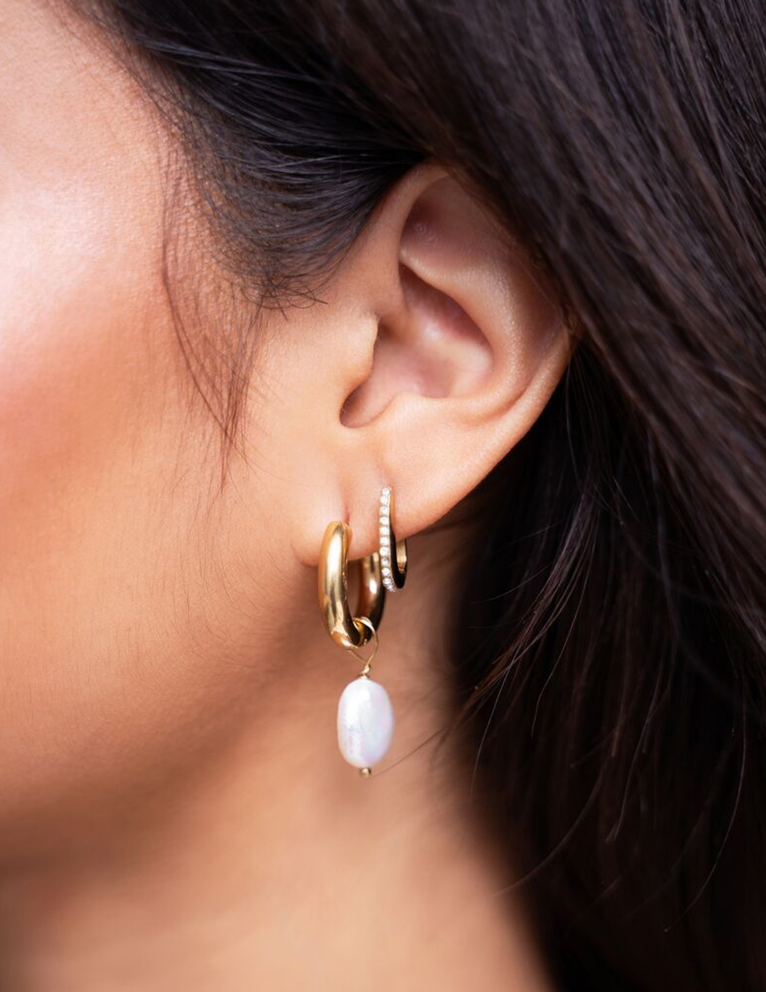 My Jewellery Oorringen met twee verschillende parels MJ09710 Goud