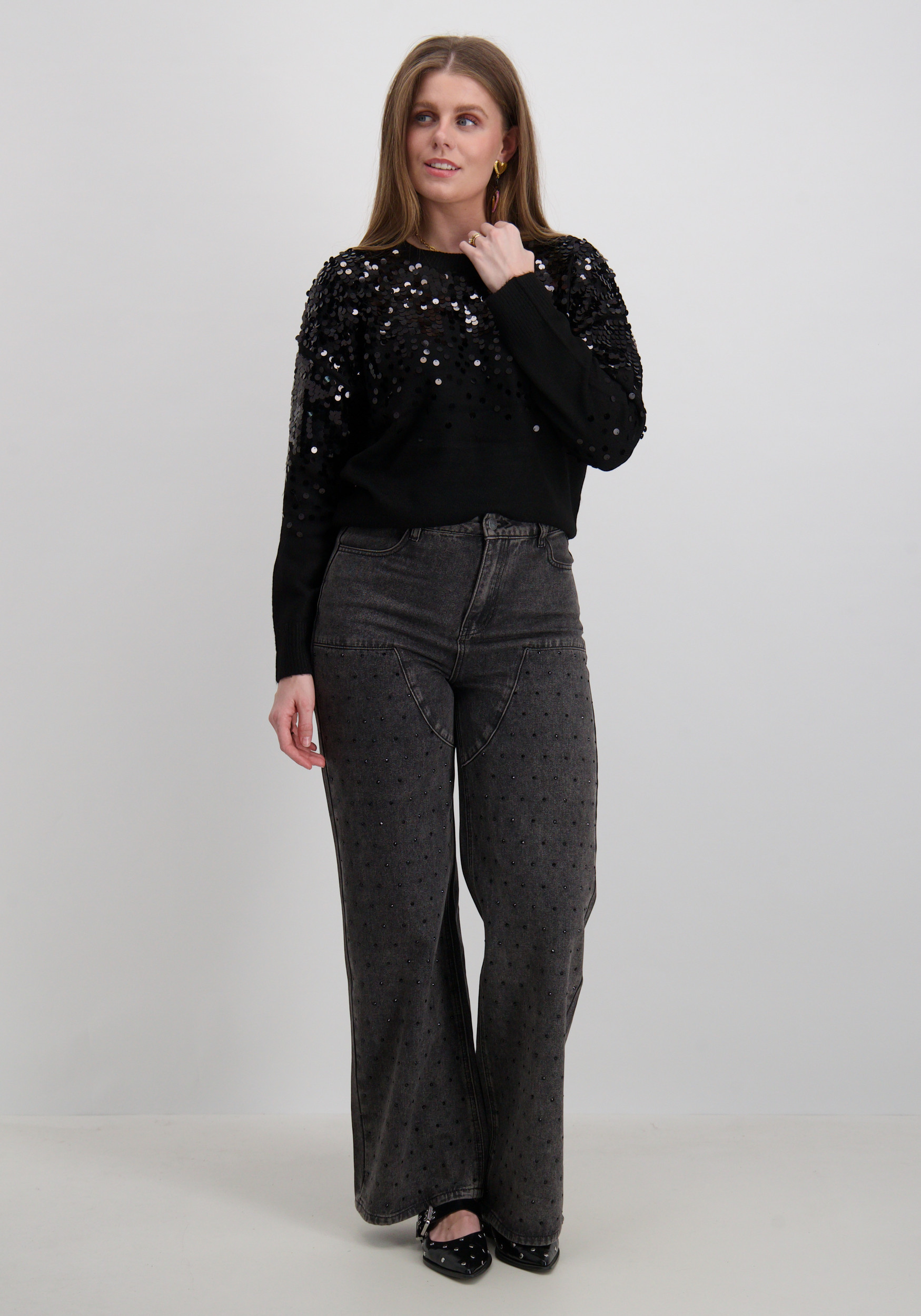 Vila Trui Siquin 14111877 Zwart