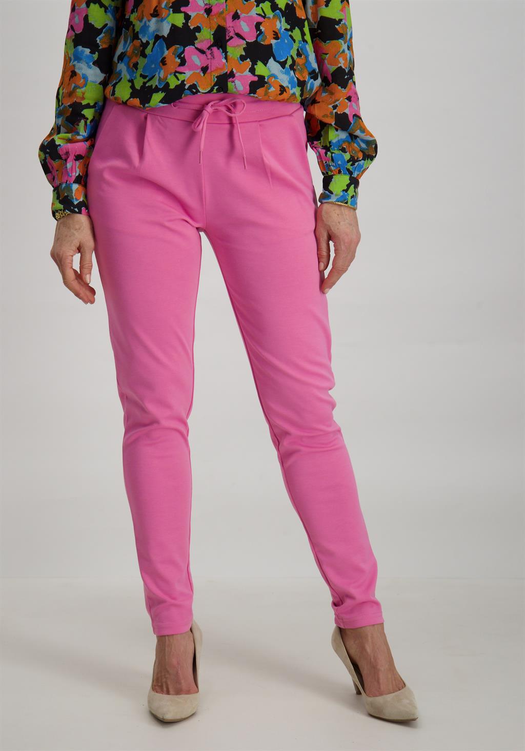 Ichi Broek Kate  20105036 Rose