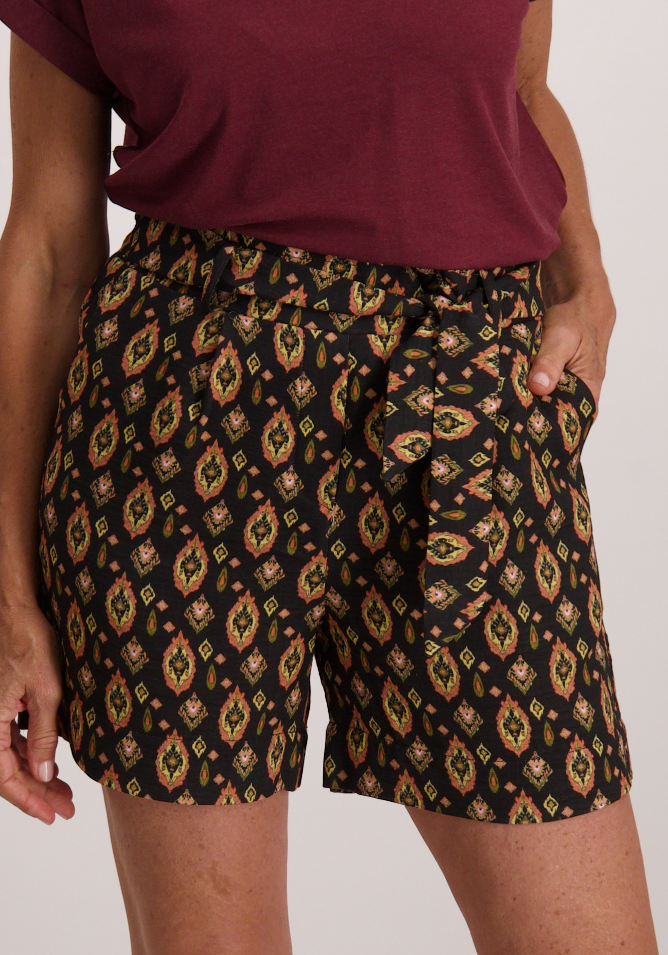 Geisha Short 51414-20 Zwart