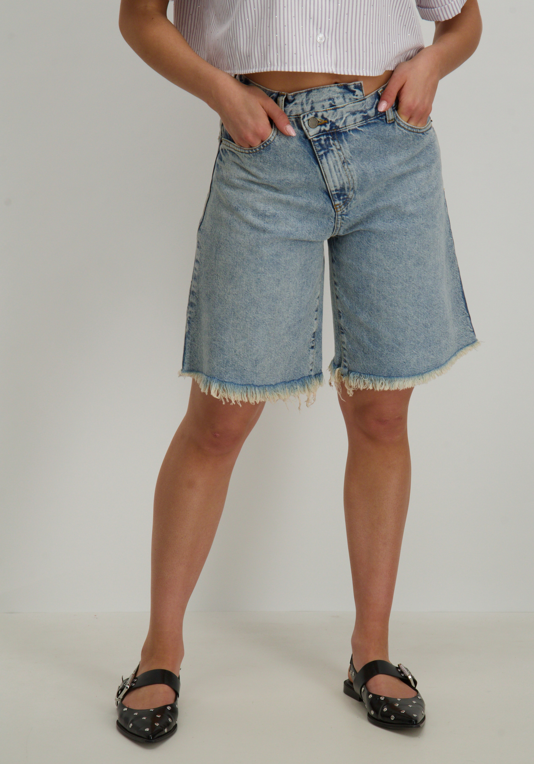 Harper & Yve Short Dionne HS25R104 Licht blauw