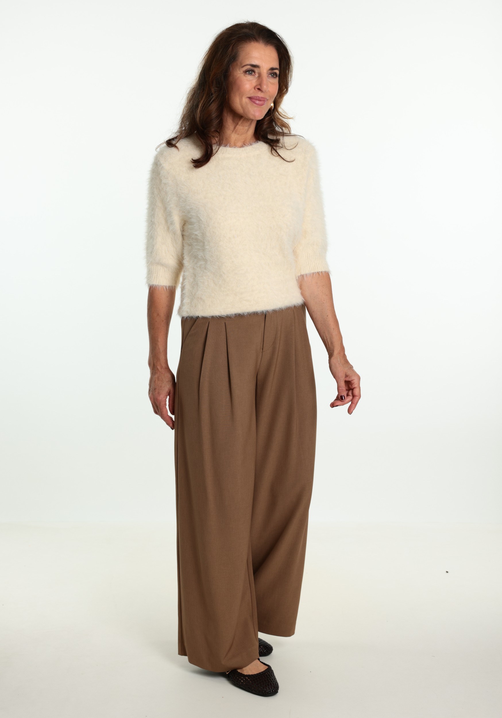 Zoso Trui  264Judith Wolwit-ecru