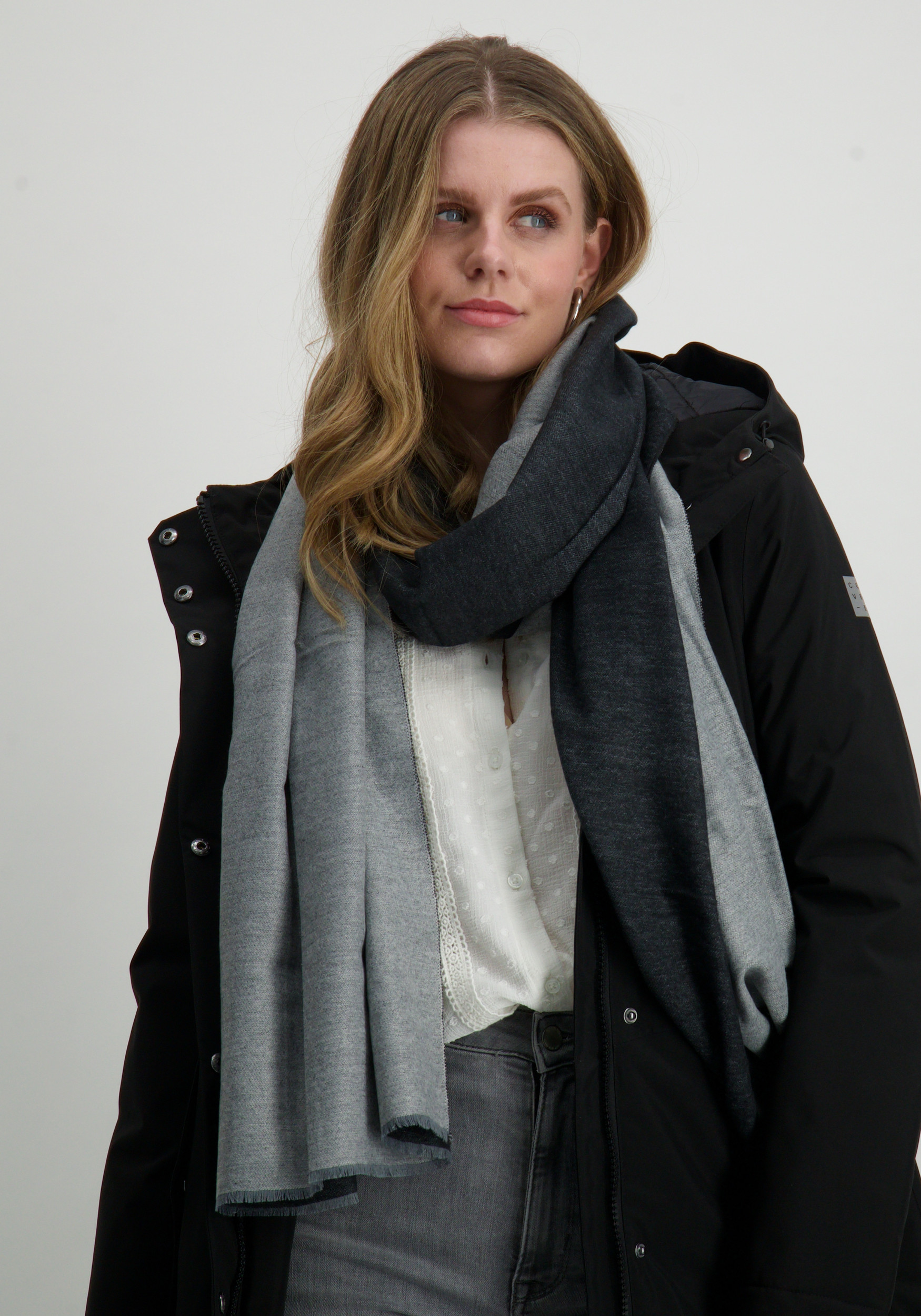 Revelz Sjaal Elegance Zwart