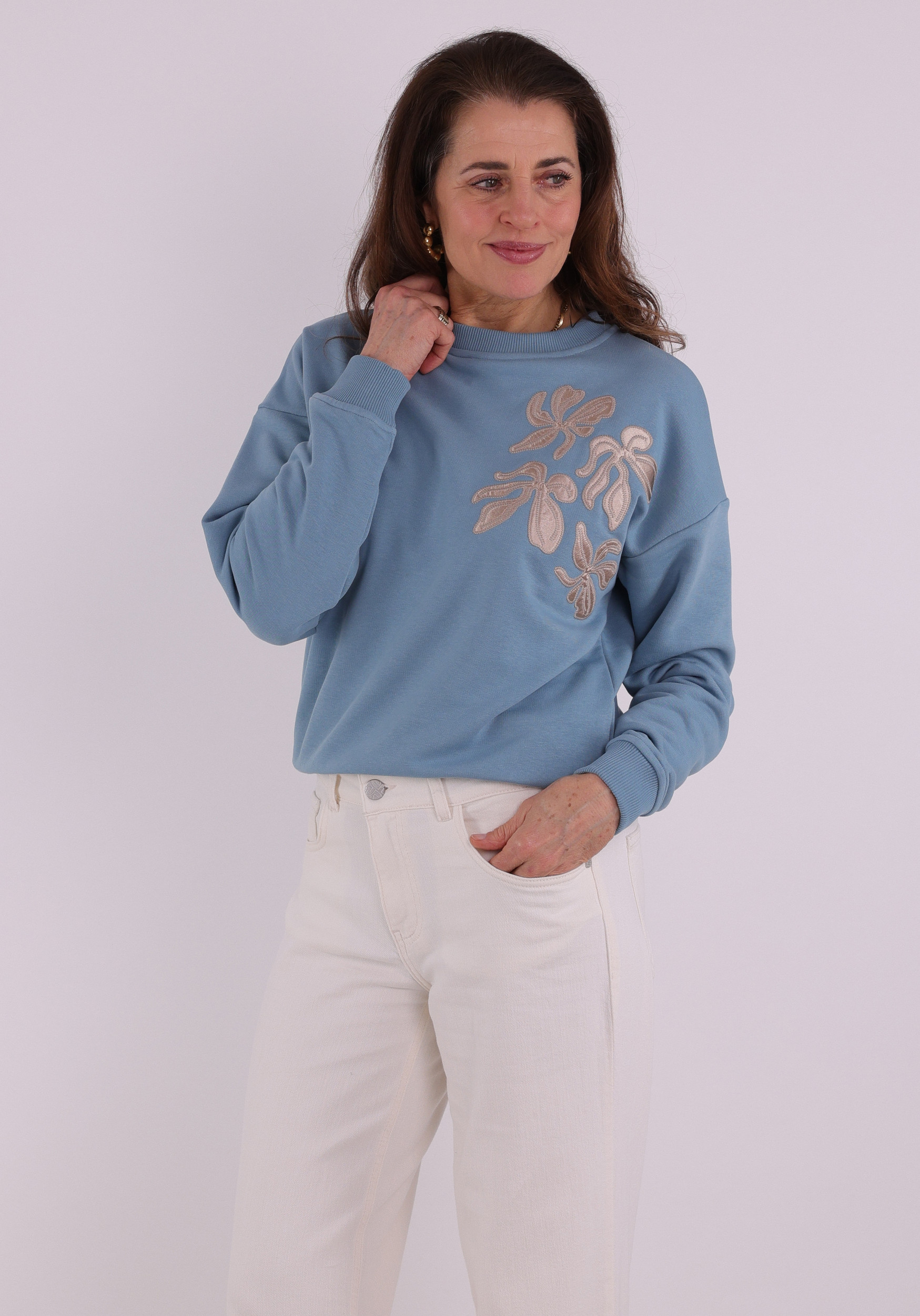 Jansen Amsterdam Trui MAIKA SS26 Licht blauw