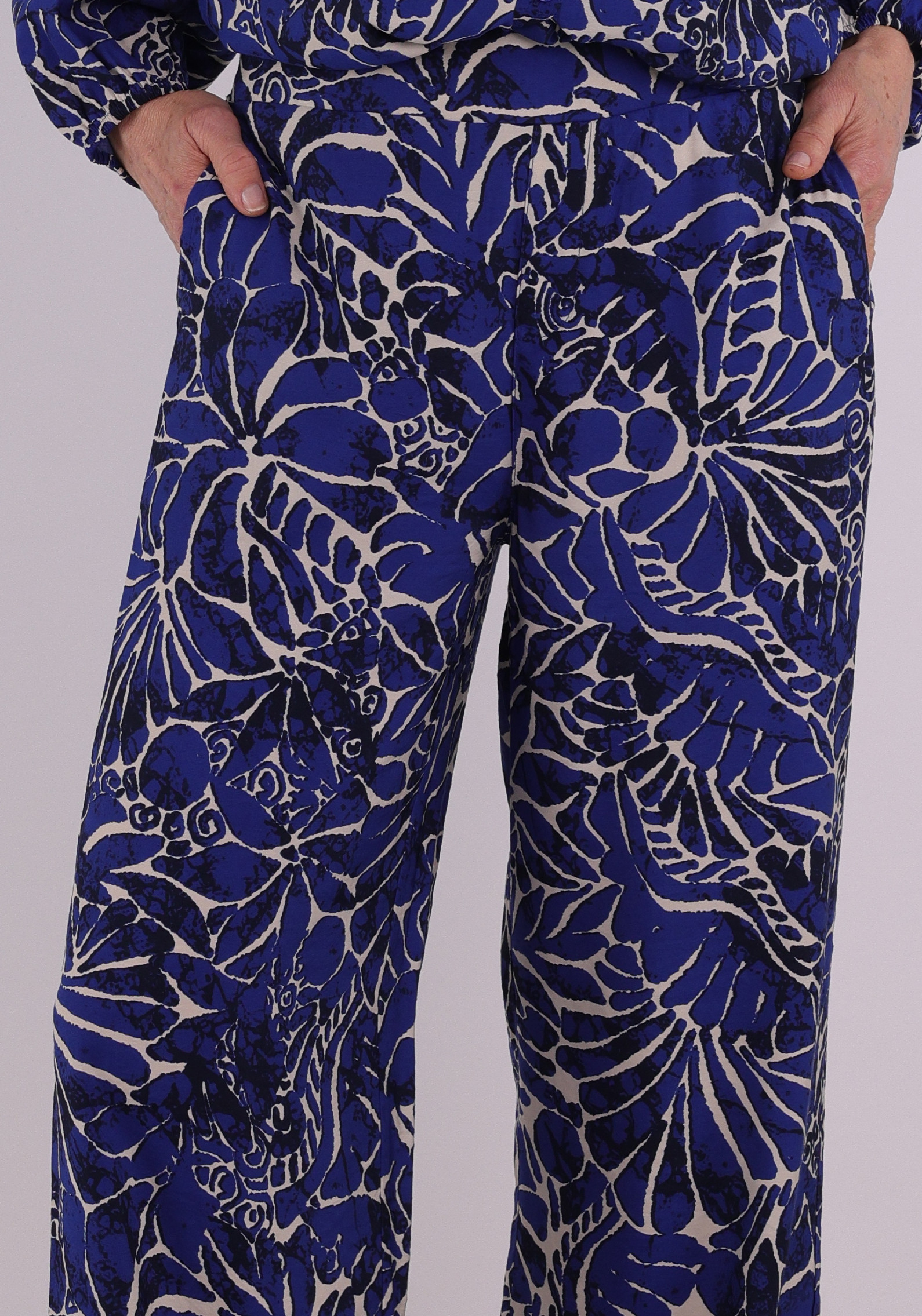 Tramontana Broek ink bloom C31-19-101 Blauw