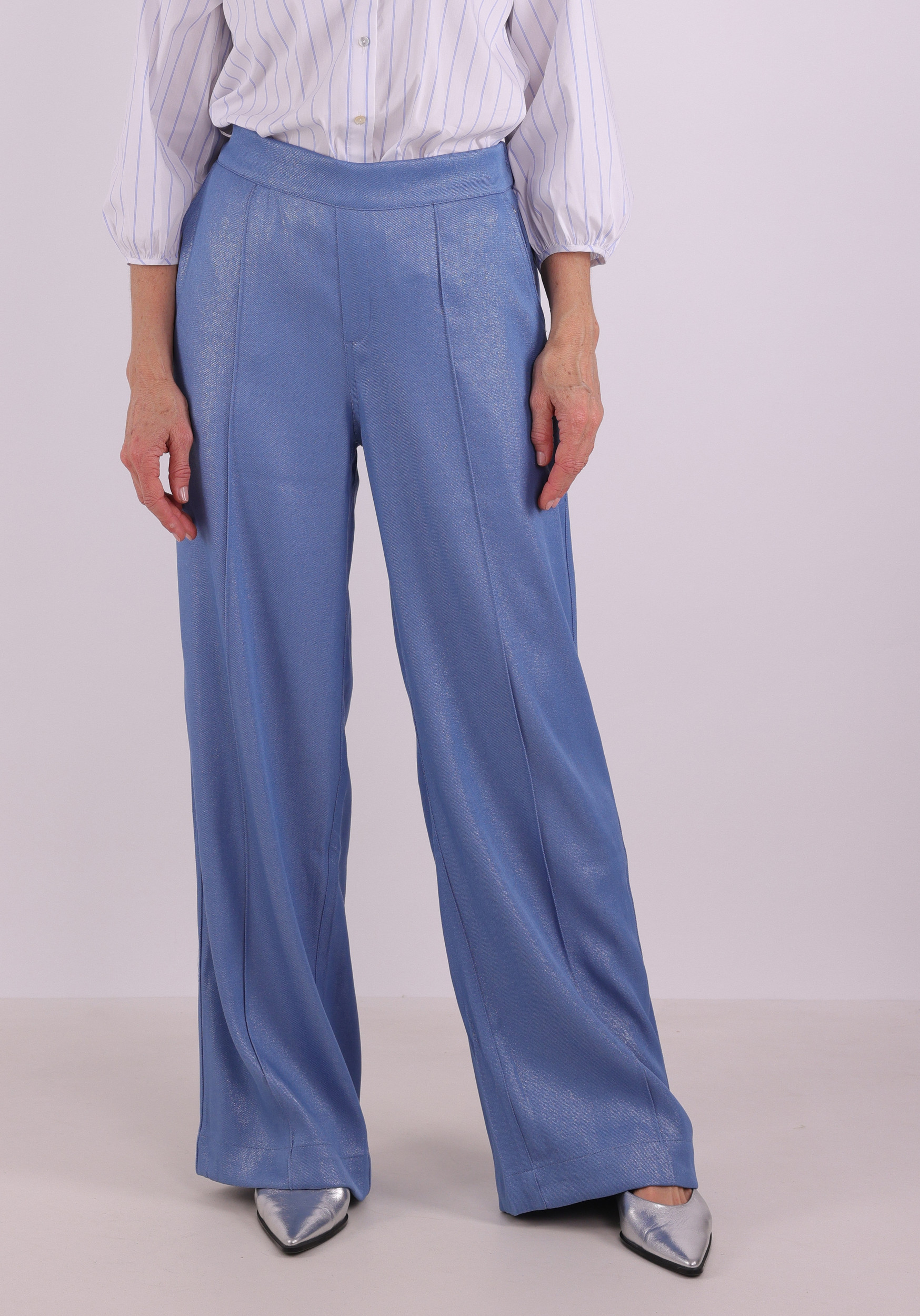 Tramontana Broek Coated C08-19-101 Licht blauw