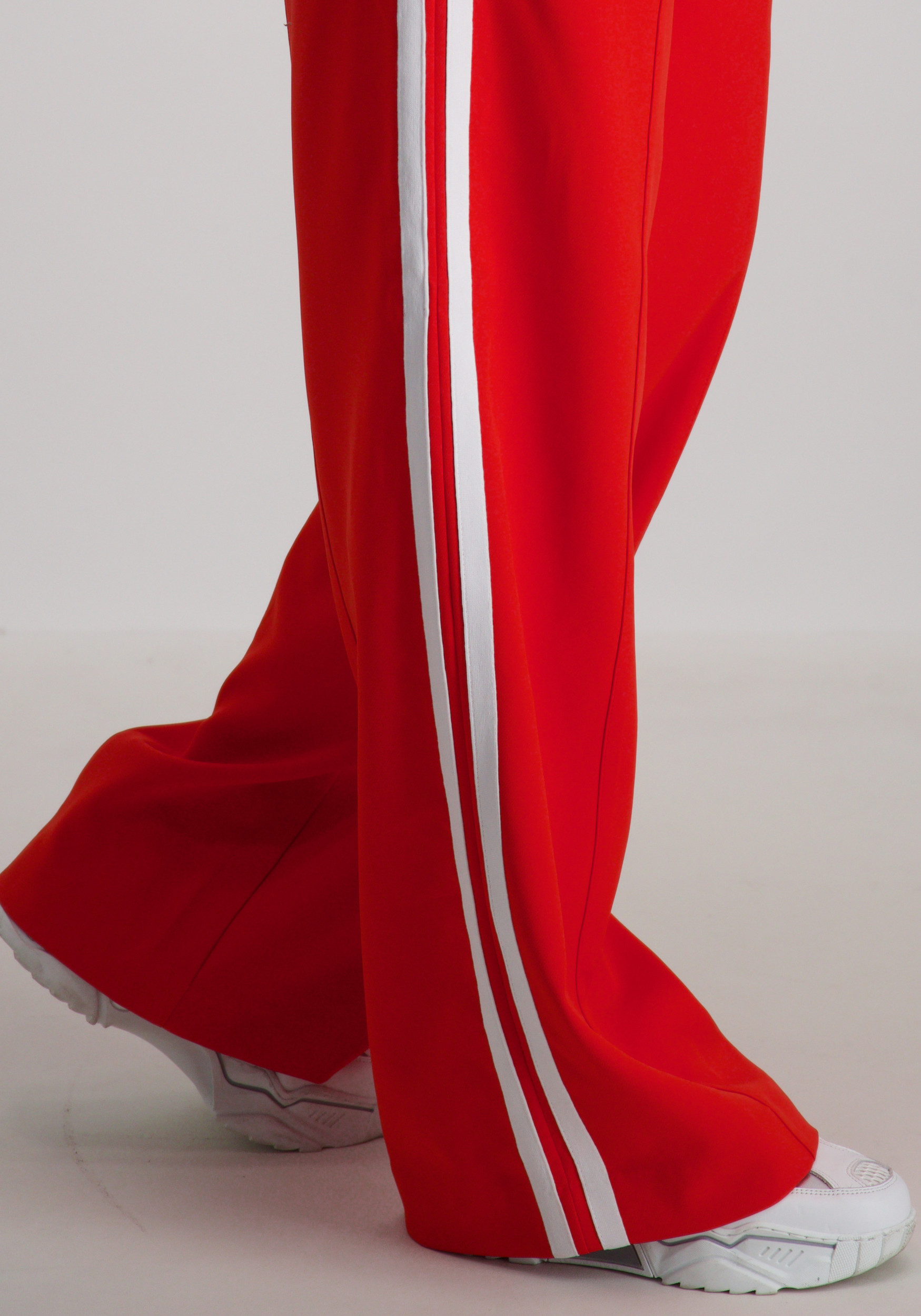 Ichi Broek Folavi 20124086 Rood