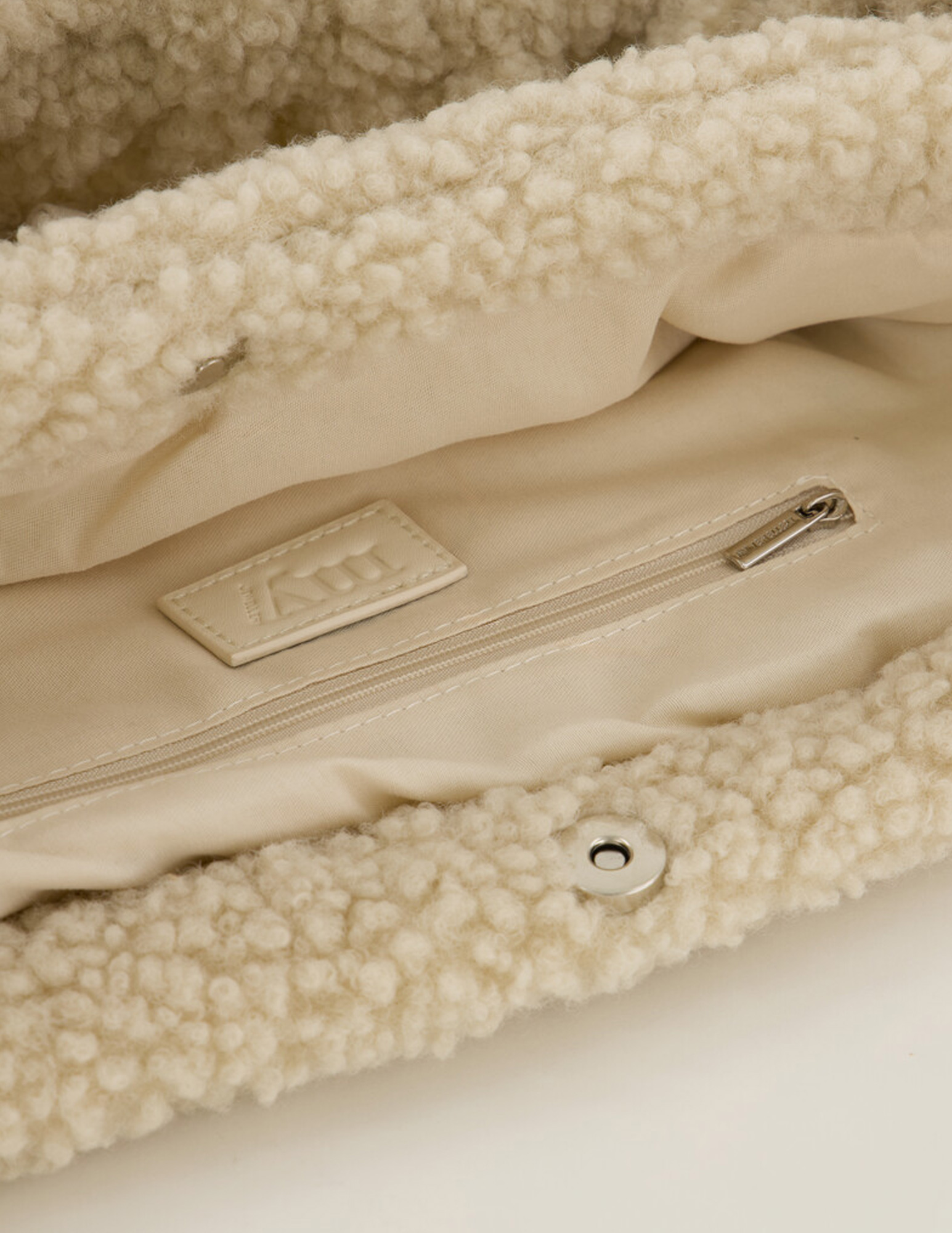 My Jewellery Teddy shopper met ruffle strap MJ12171 Beige