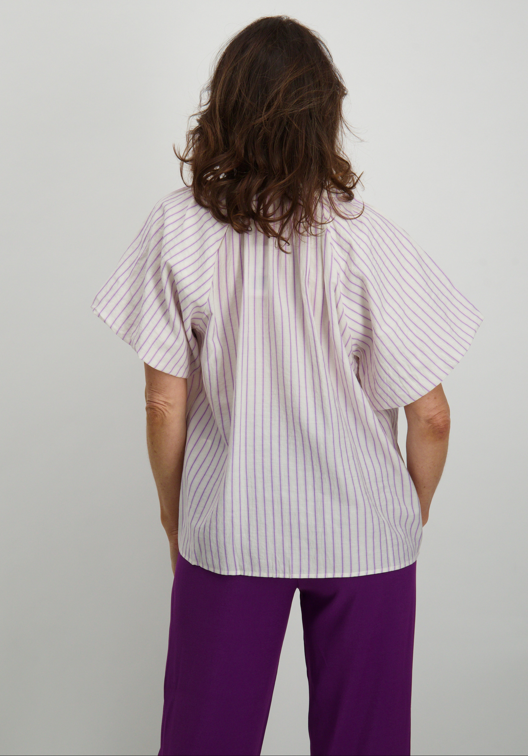 Geisha Blouse stipes 53062-14 Lila
