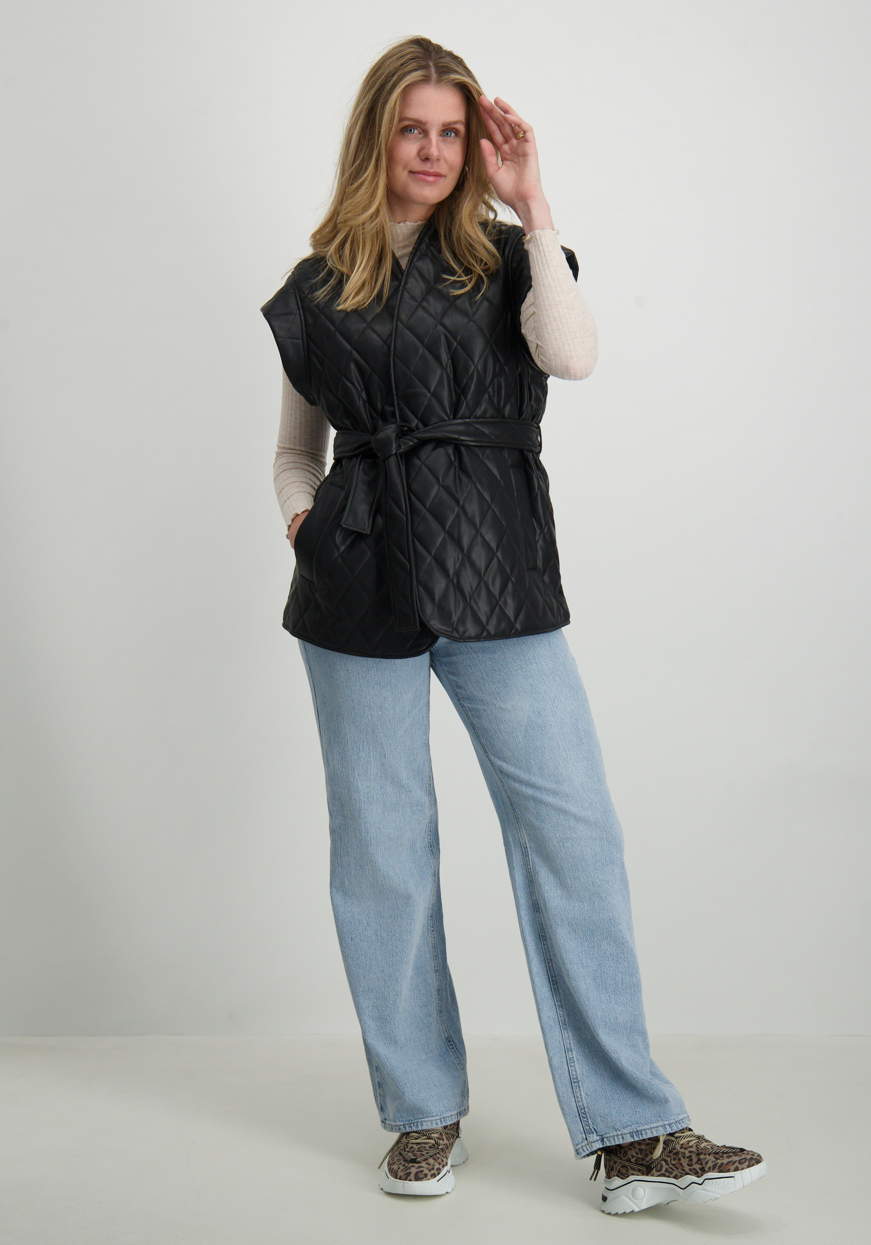 Only T-shirt Emma 15180040 Zand