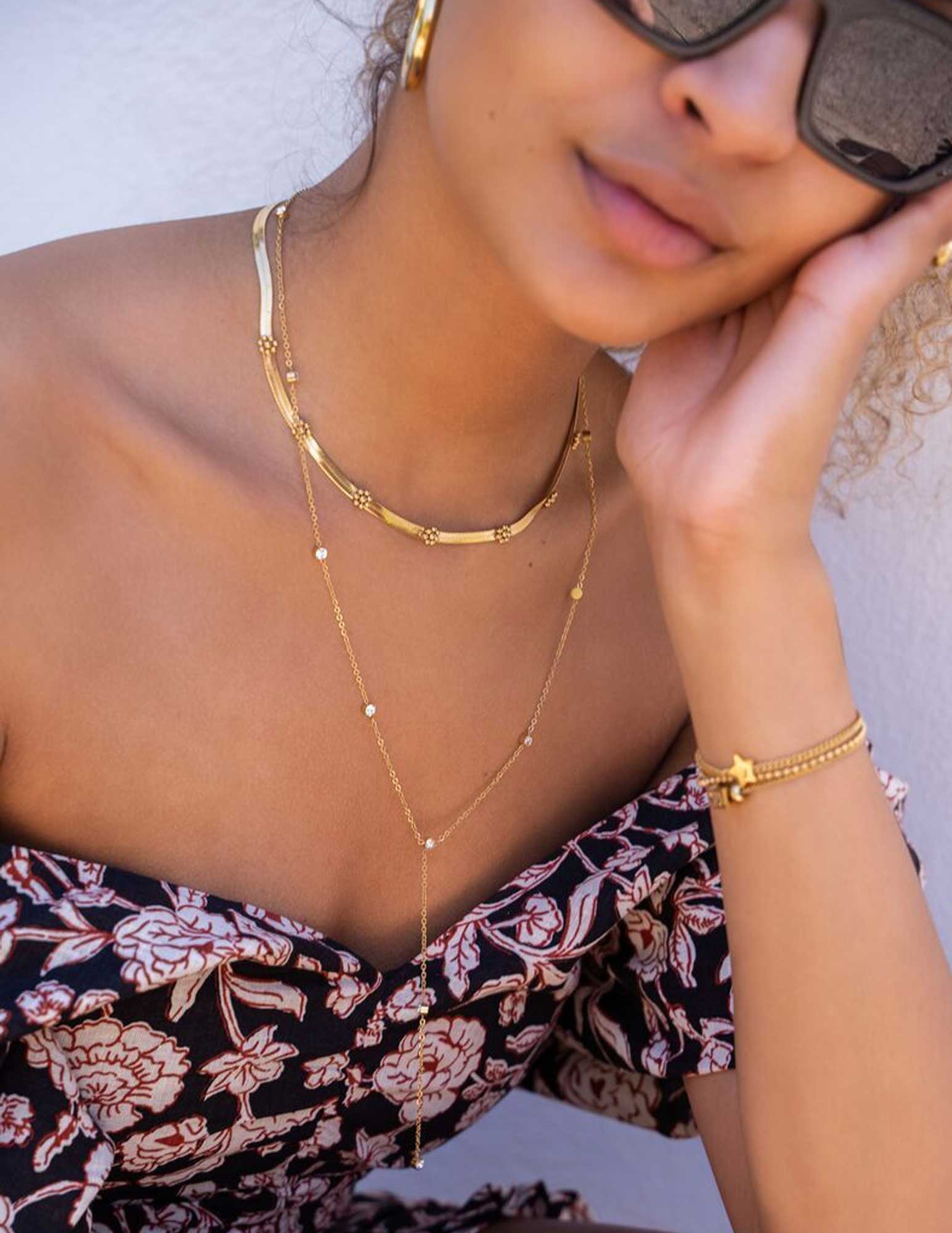 My Jewellery Ketting platte schakel met bloemen MJ08179 Goud