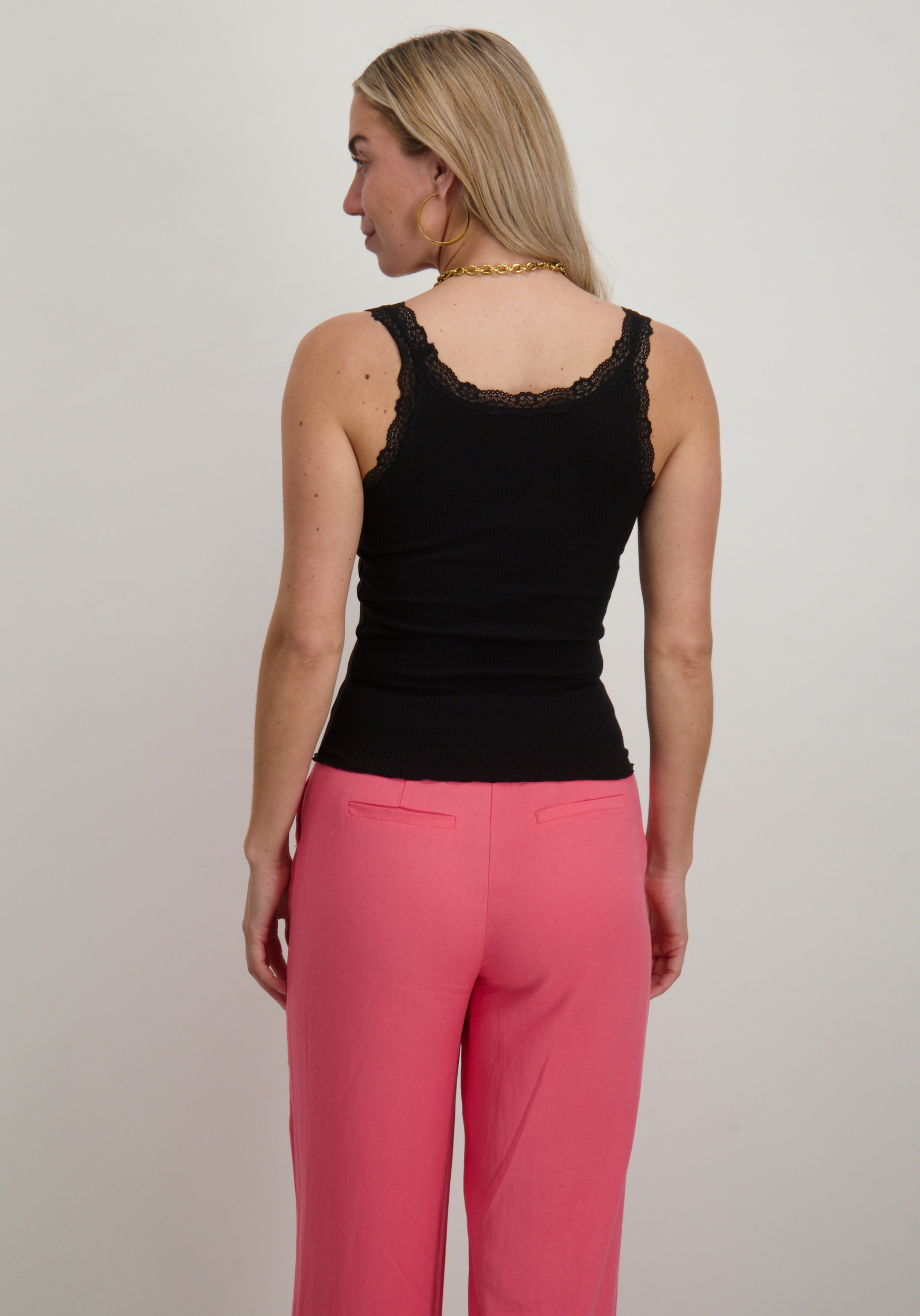 Only Top Sara sharai 15345994 Zwart