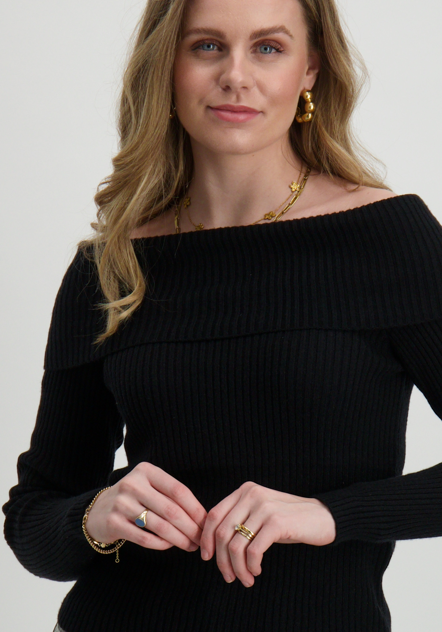 Only Trui Katia off shoulder 15311830 Zwart