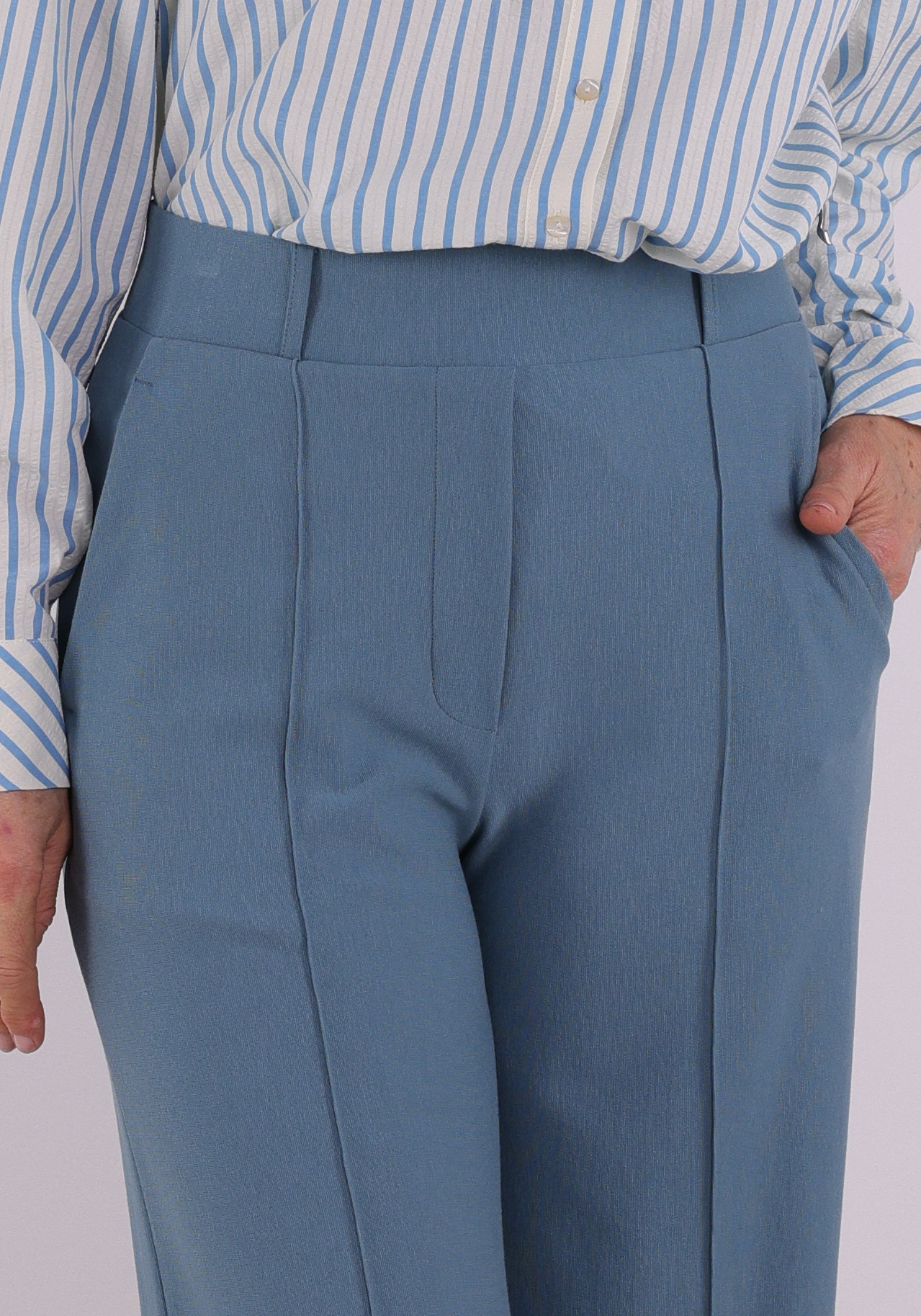 Jansen Amsterdam Broek ALEID SS26 Licht blauw