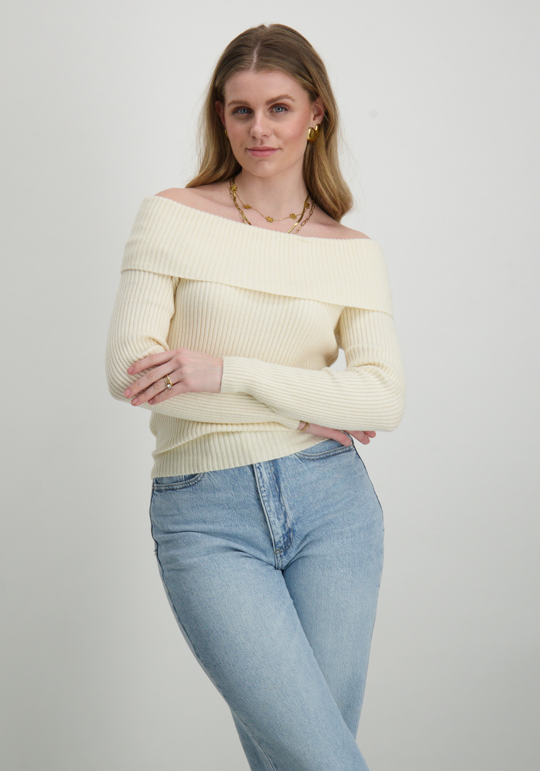 Only Trui Katia off shoulder 15311830 Wolwit-ecru