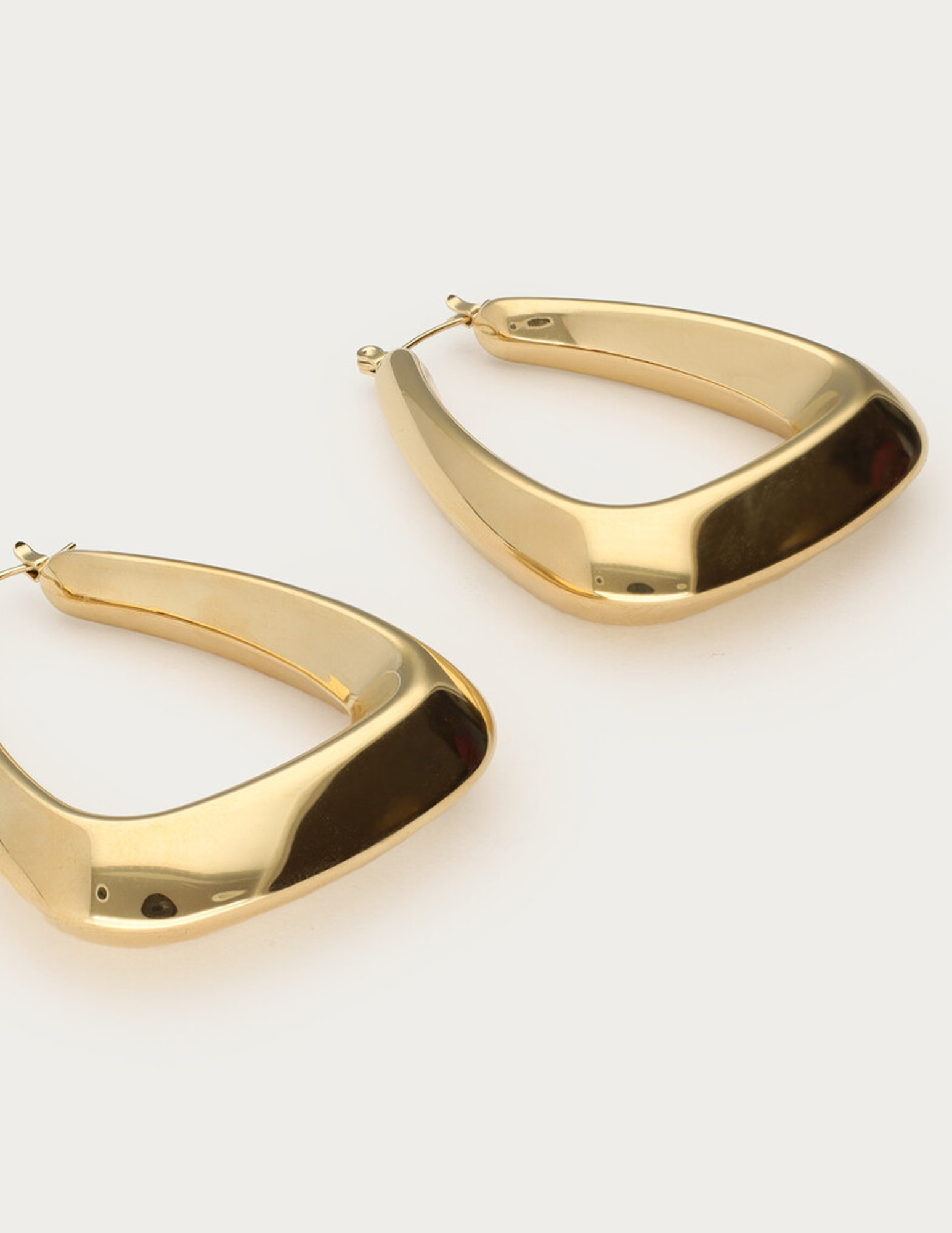 My Jewellery Bold oorbellen triangel groot MJ14171 Goud