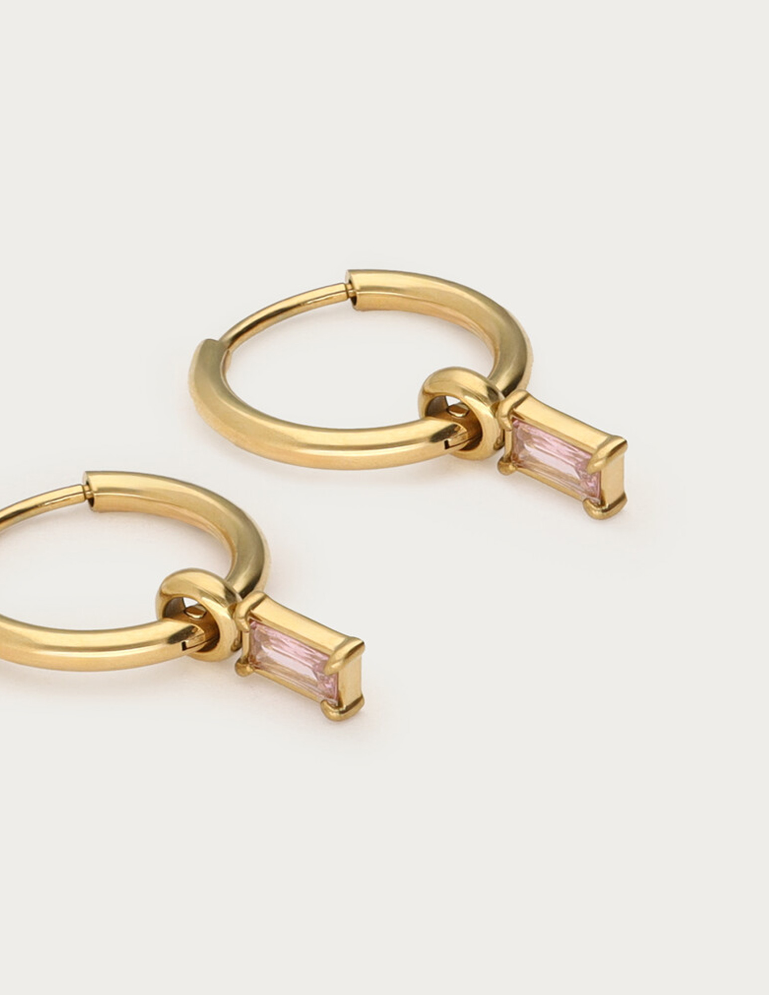 My Jewellery Oorringen met vierkante licht roze strass MJ14781 Goud