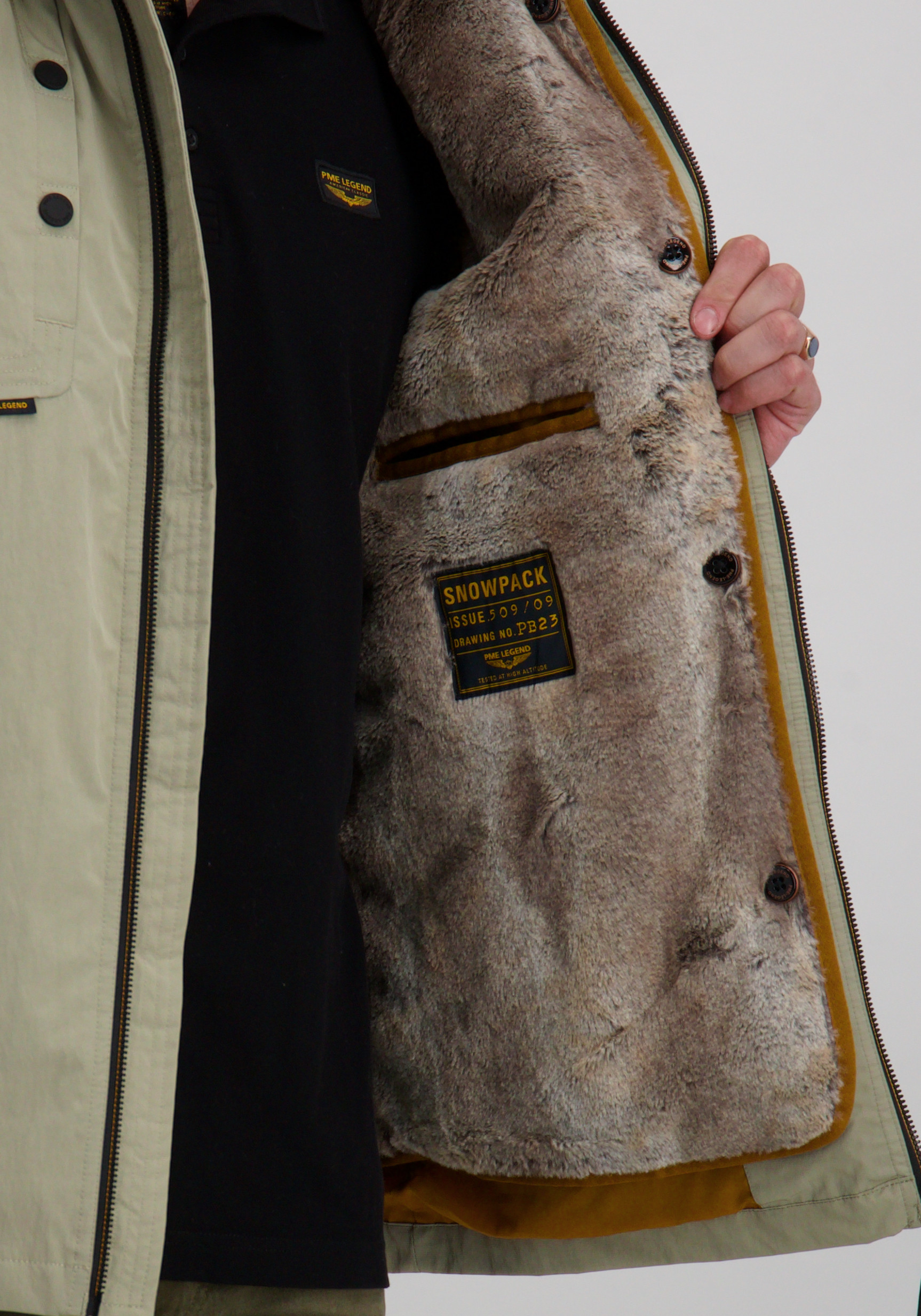 PME Legend Winterjas Snowpack PJA2509109 Beige