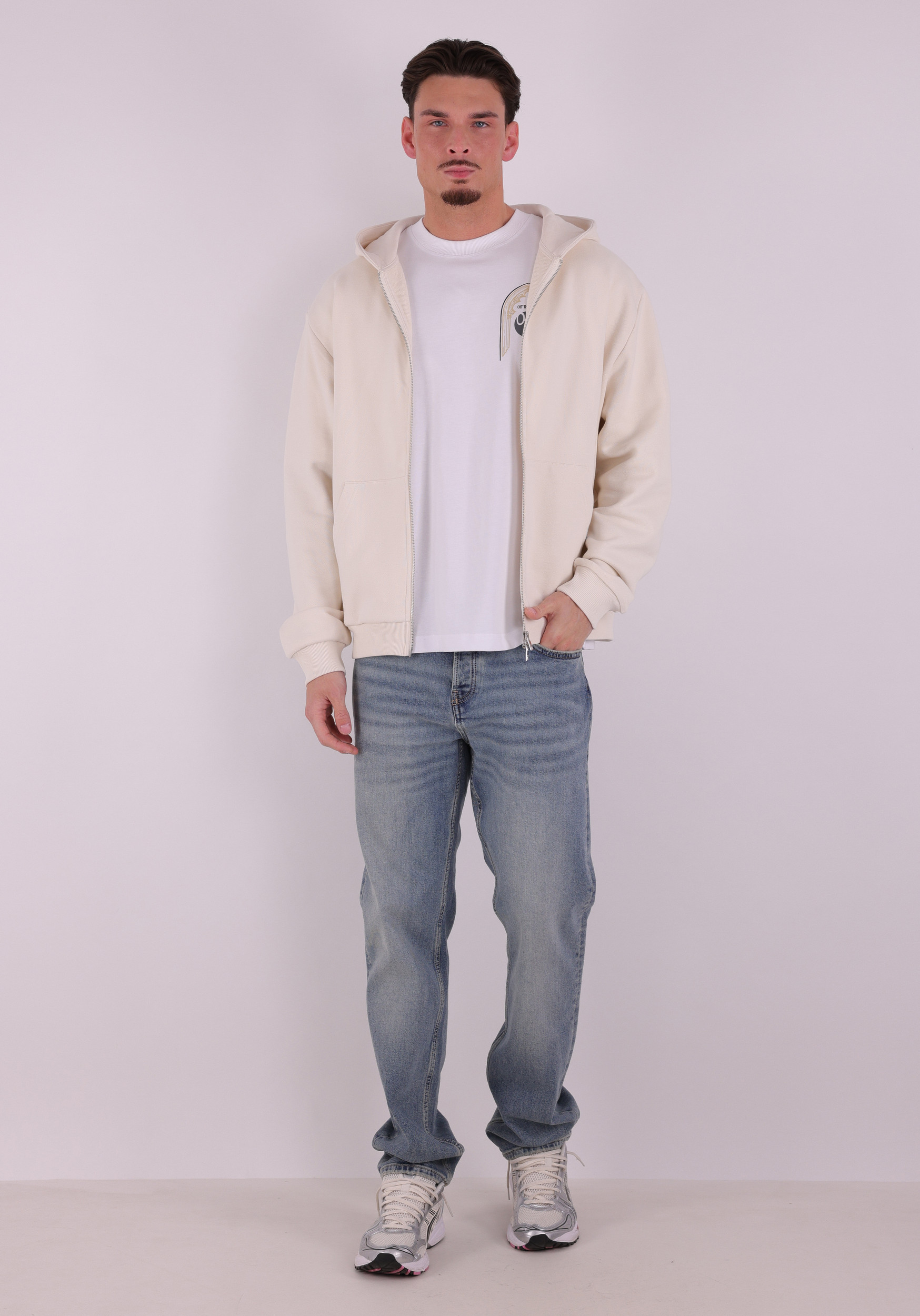 Off The Pitch T-shirt Sacred  OTP261035 Wit