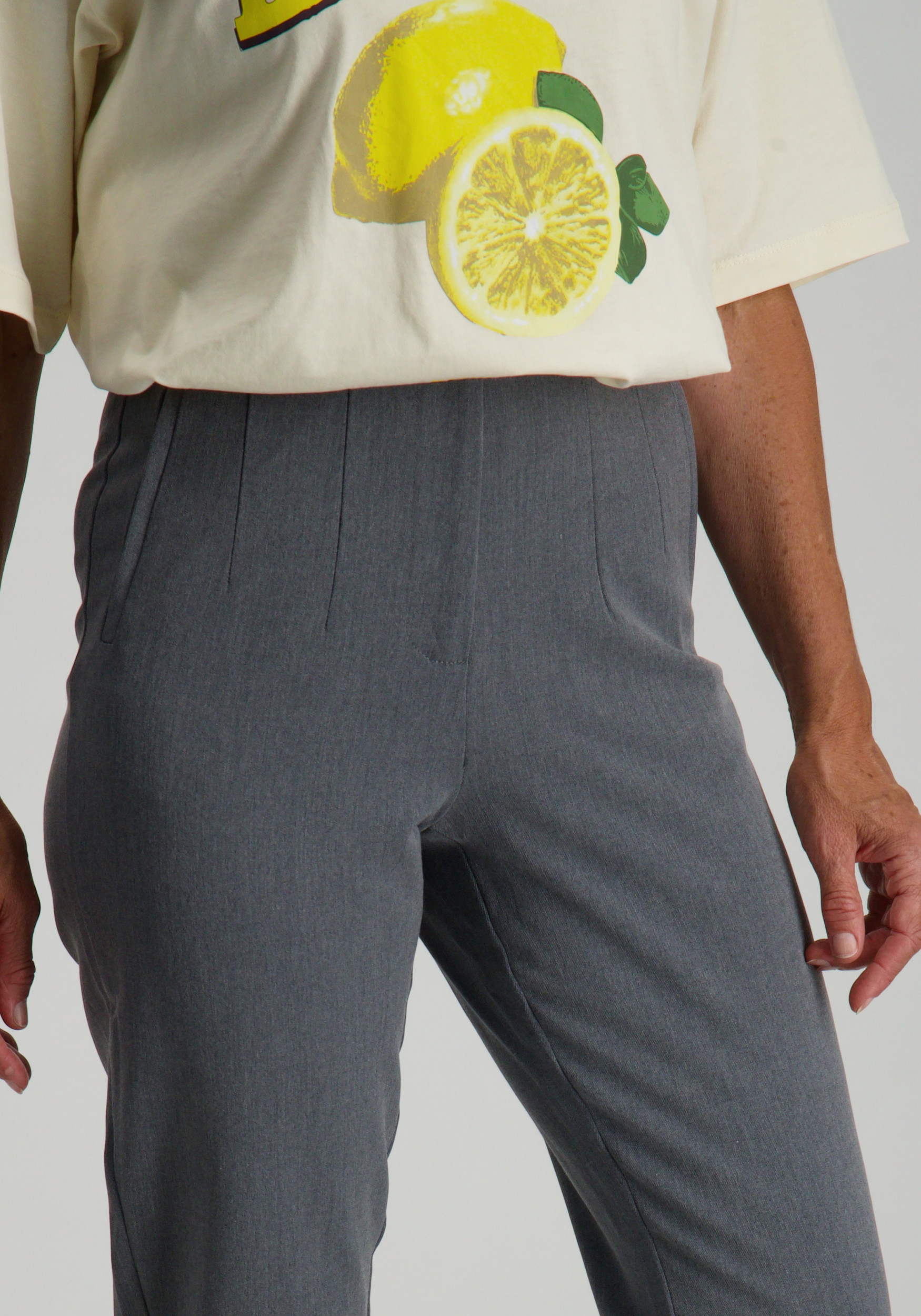 Vila Broek Varone 14095708 Midden grijs