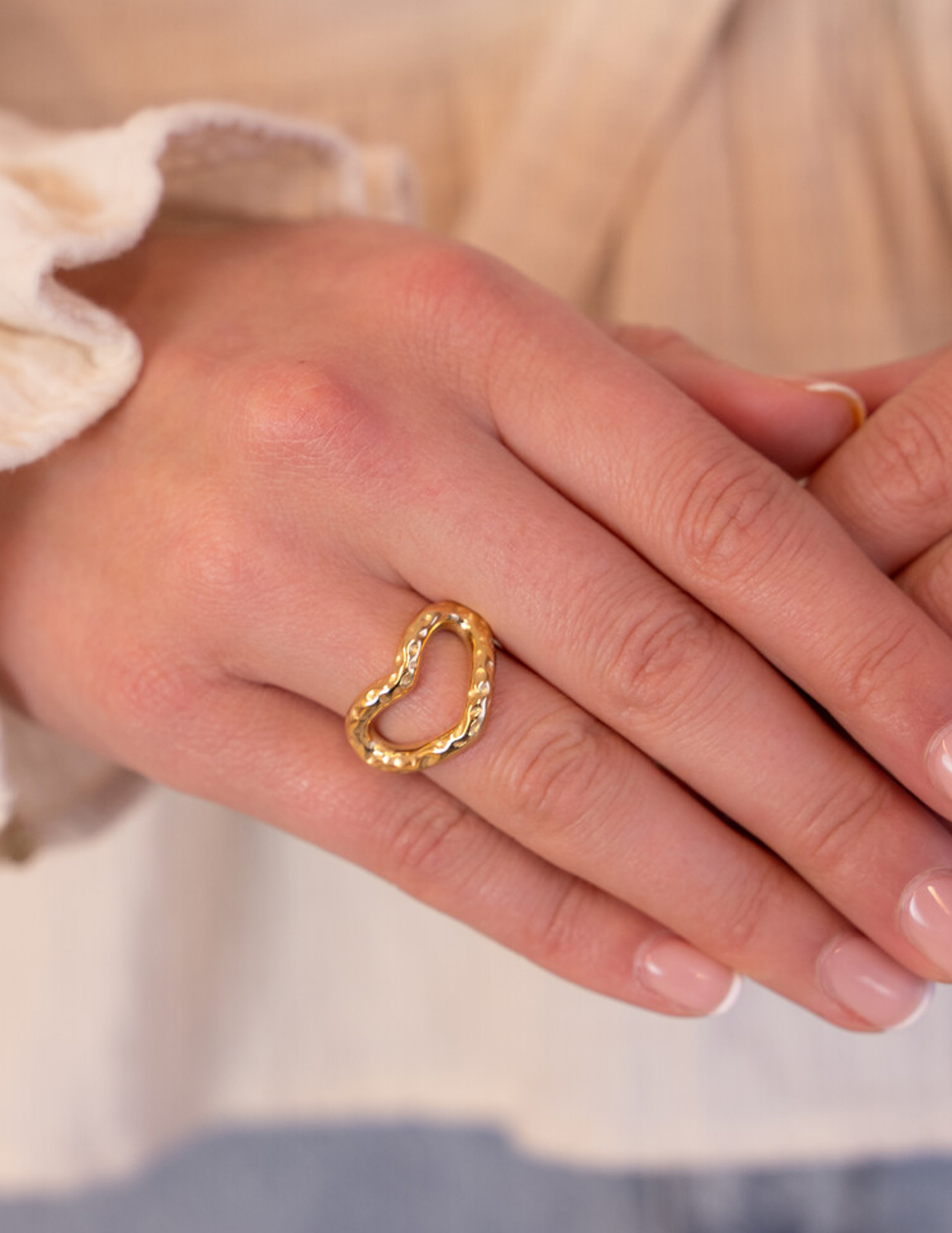 My Jewellery Bold statement ring met open hart MJ12563 Goud