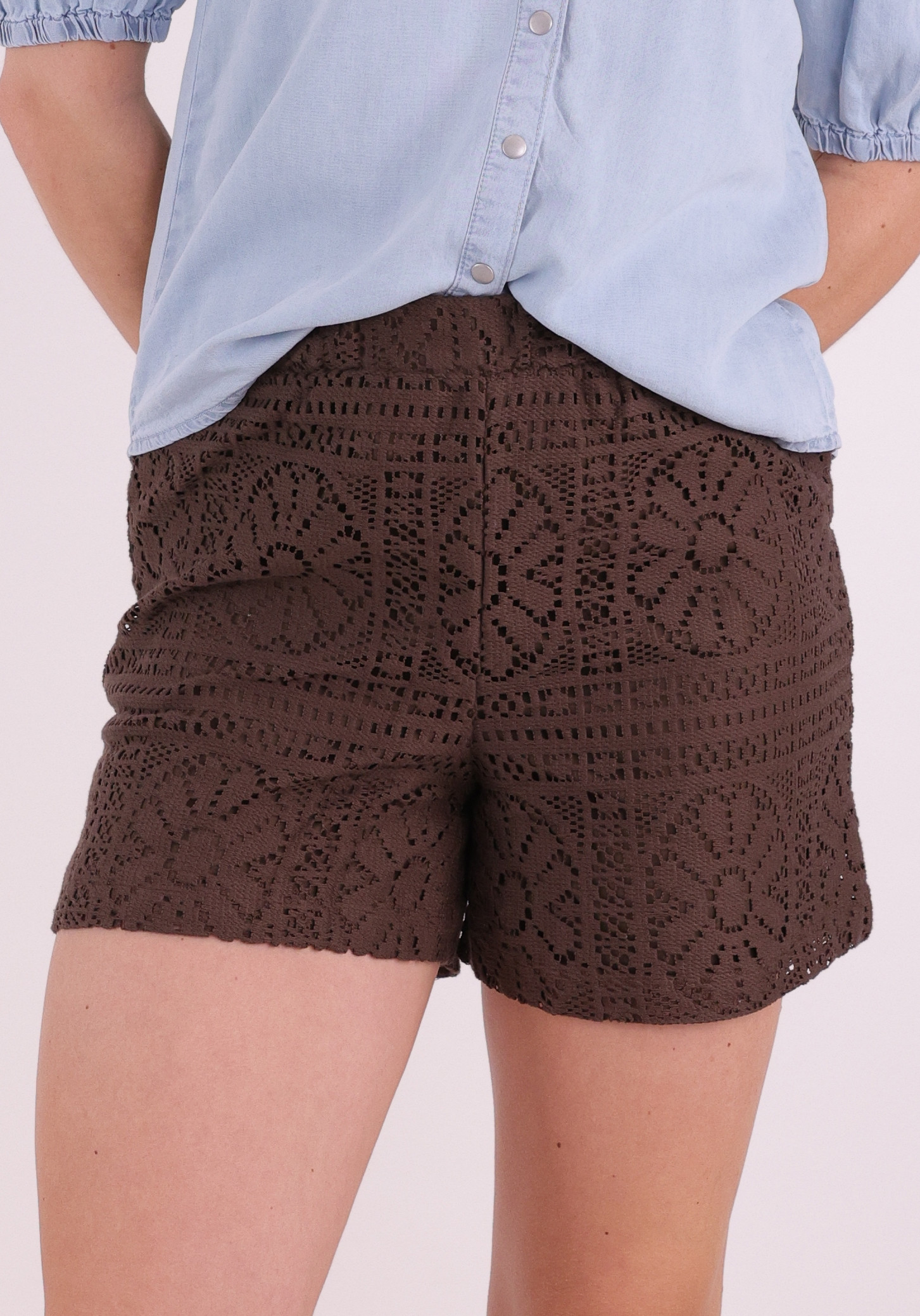 Vila Short Merinda 14114088 Bruin