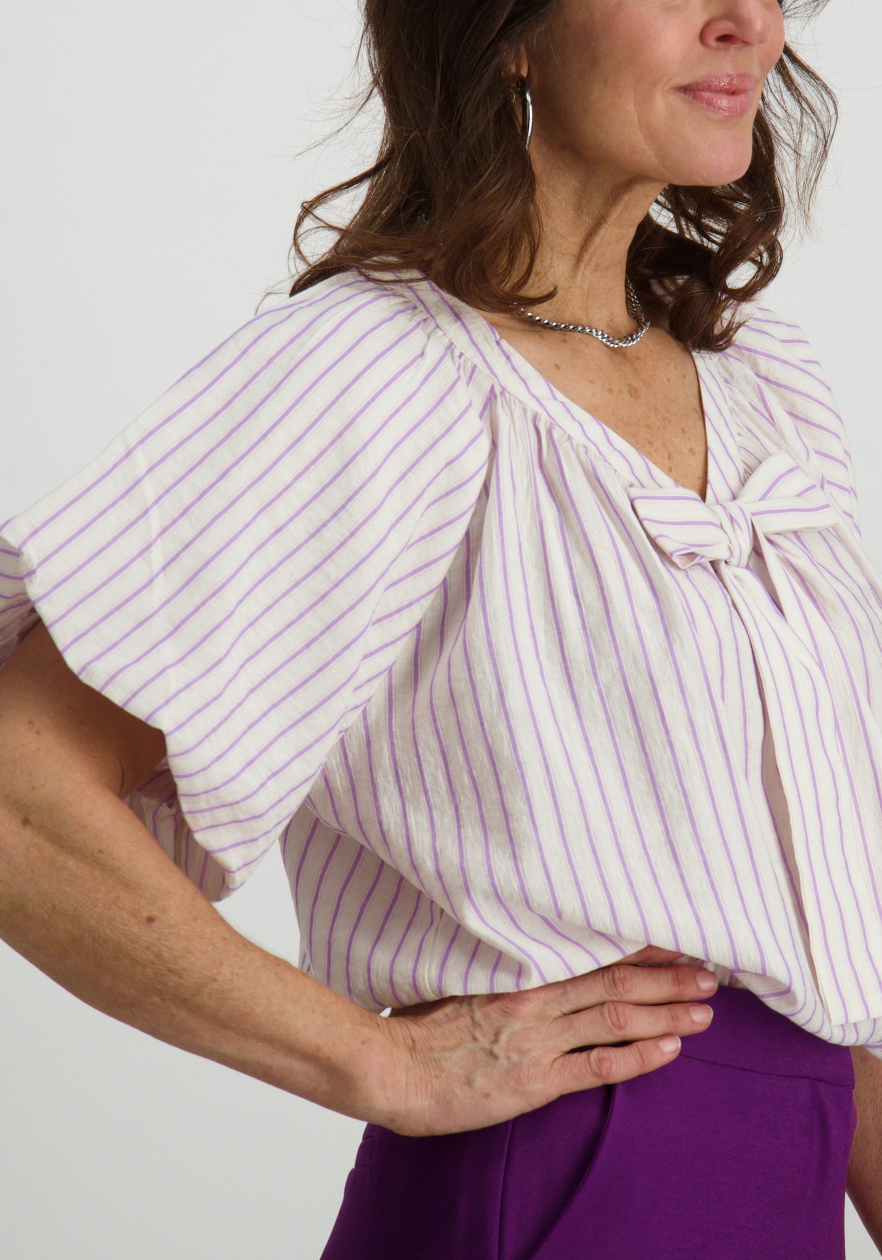 Geisha Blouse stipes 53062-14 Lila