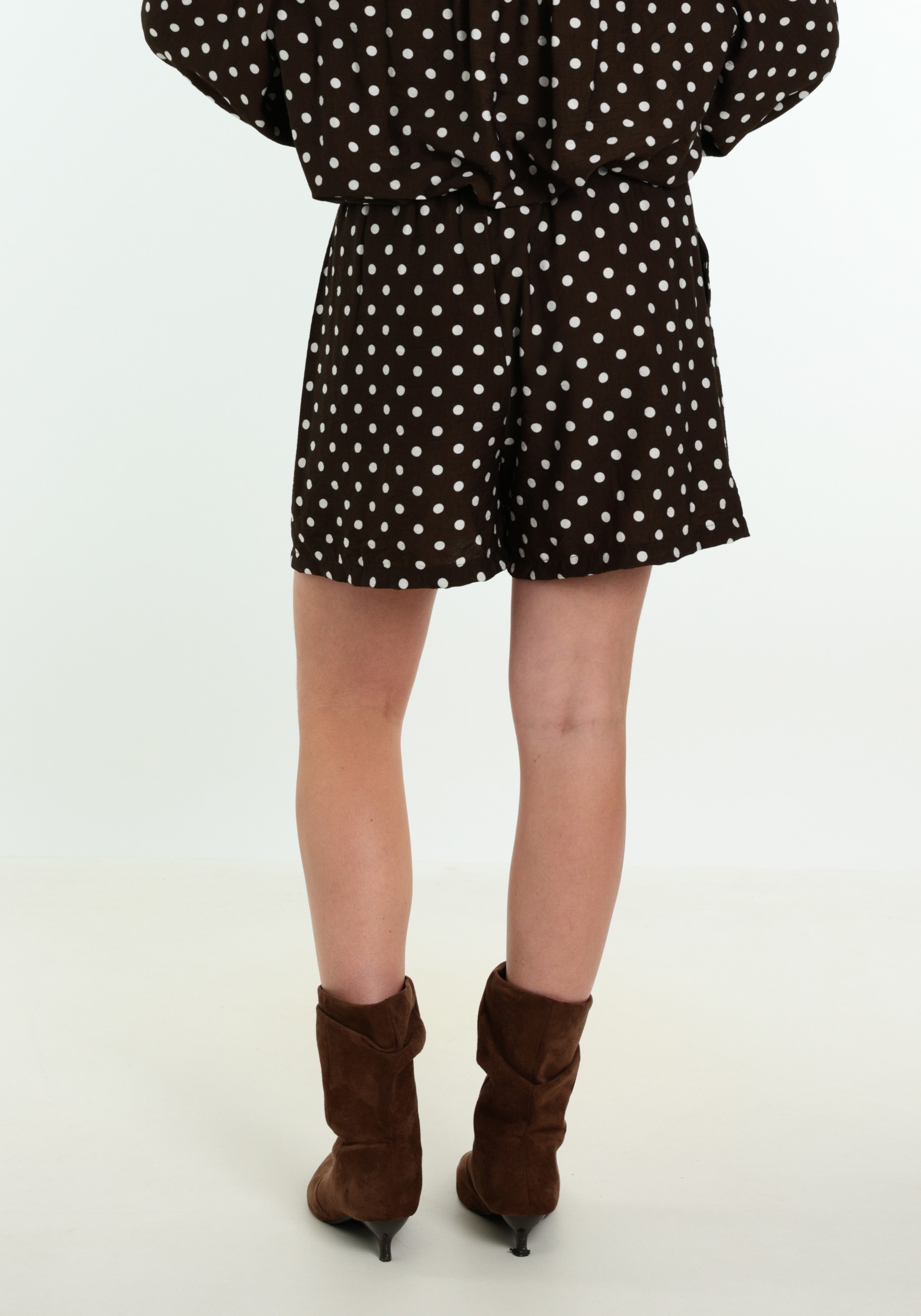 BELIEVE Short Bloom B-8647-SHORT Bruin