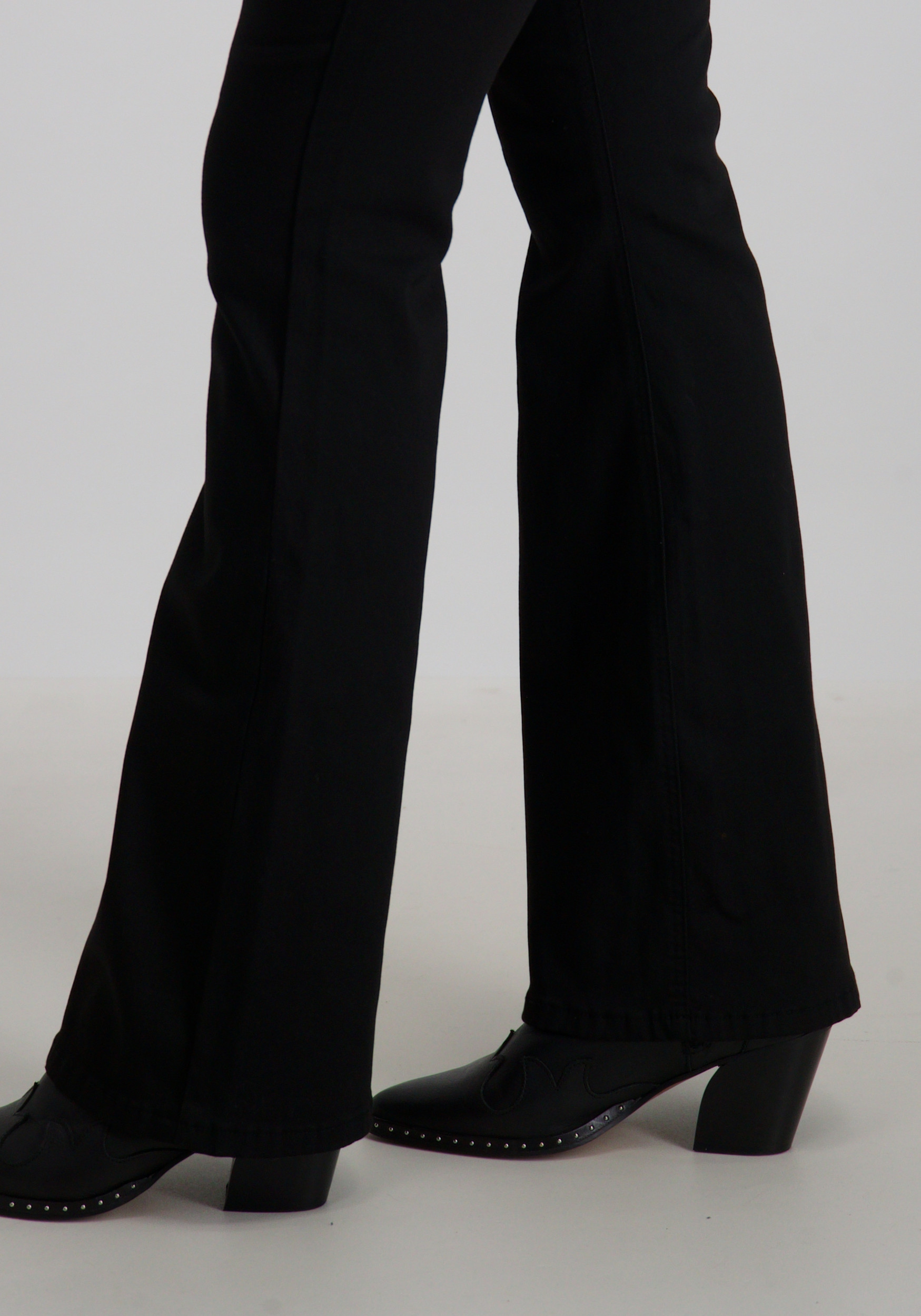 Kaffe Clothing Jeans Forest 10510721 Zwart