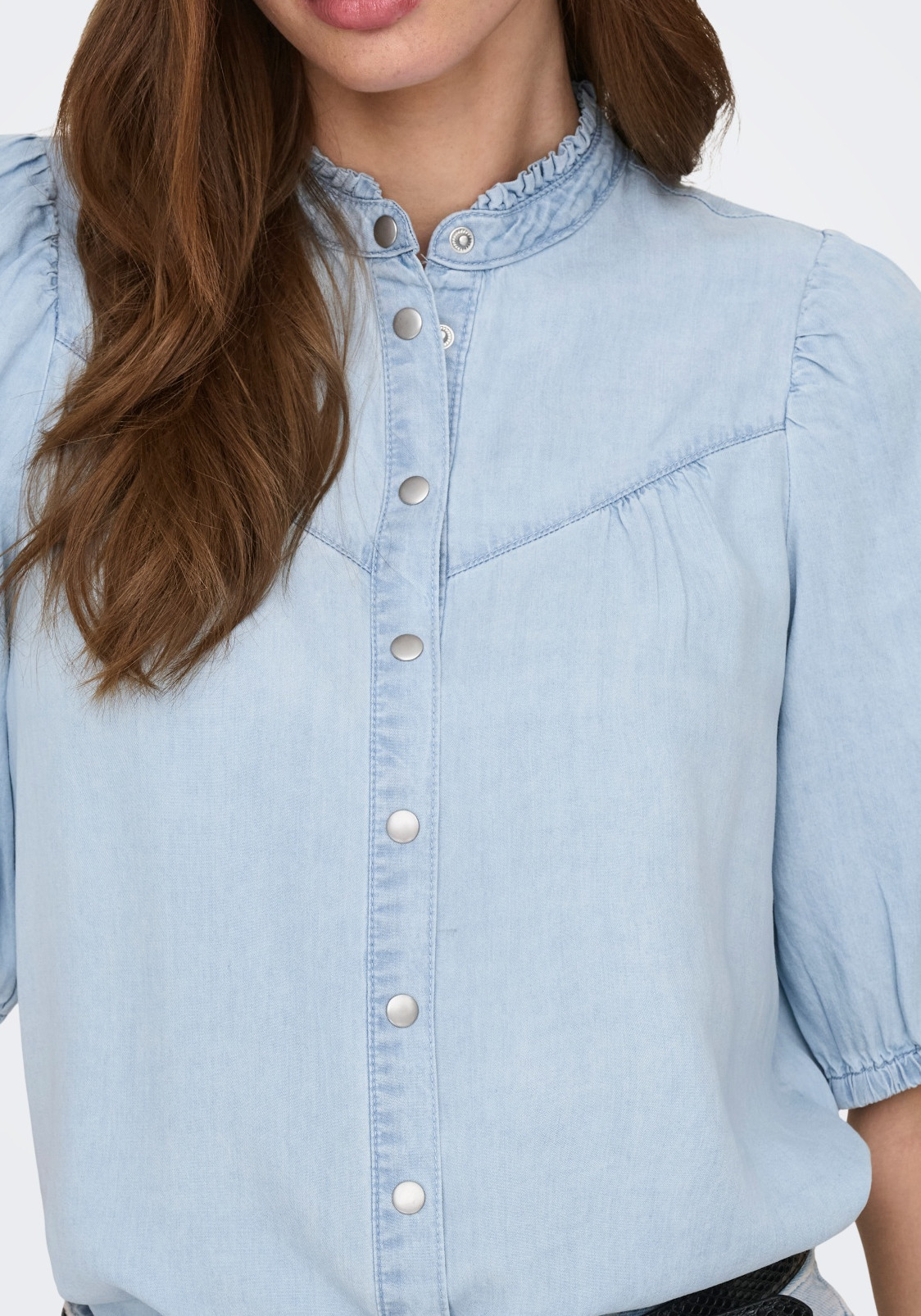 ONLY Blouse Charis 15364008 Licht blauw