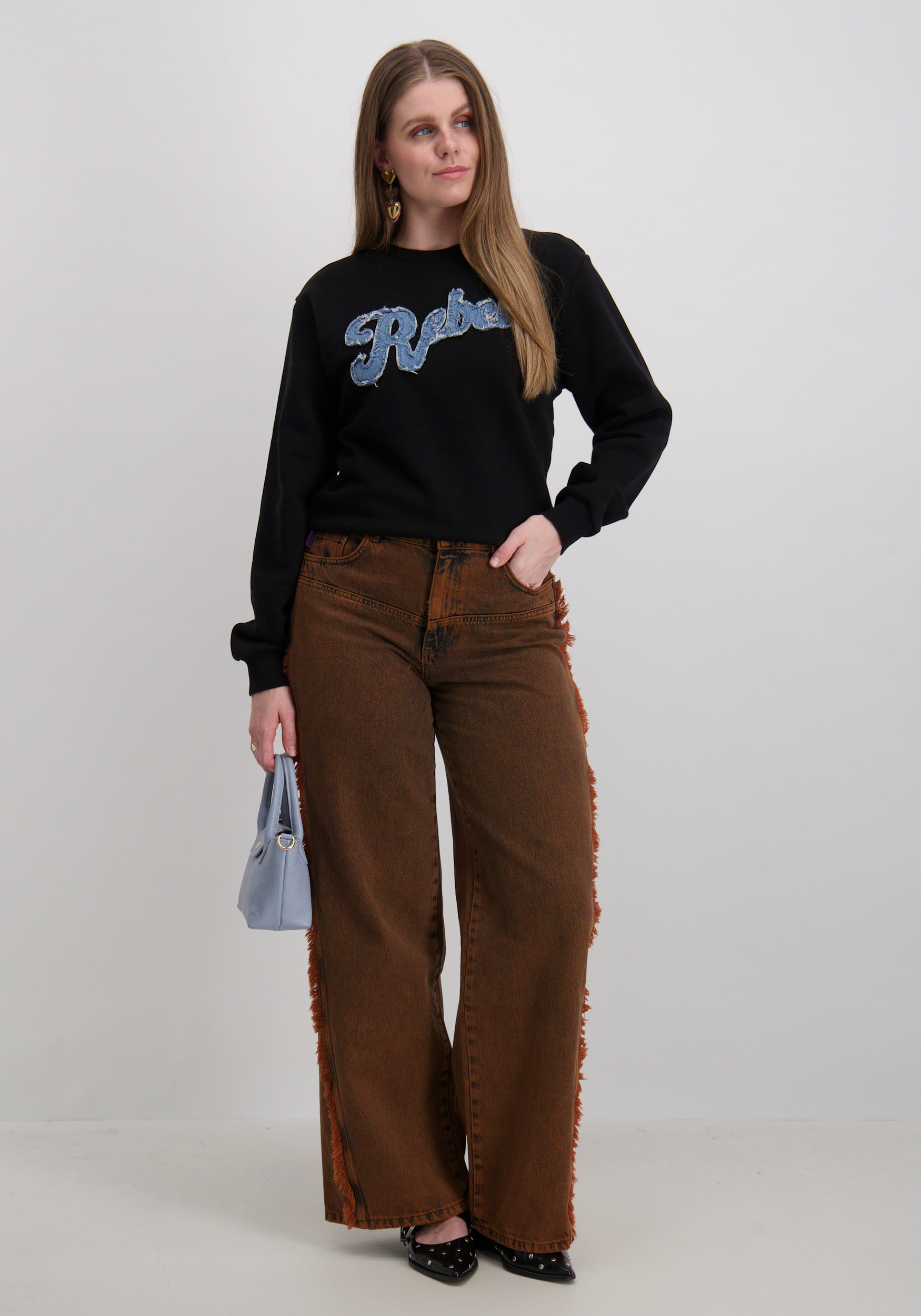 Colourful Rebel Sweater Denim patch WS417211 Zwart