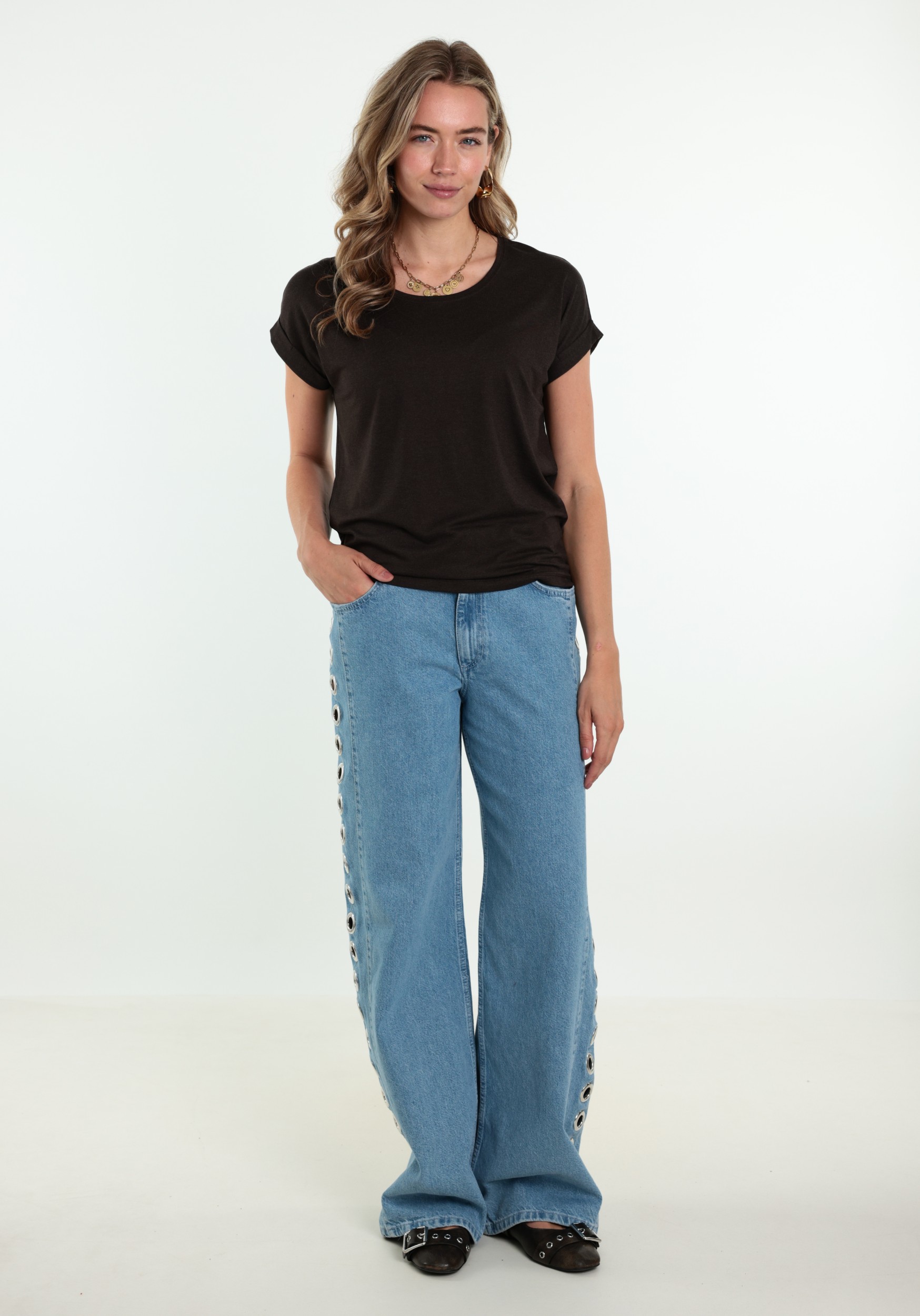 ONLY T-shirt Moster 15106662 Donker bruin