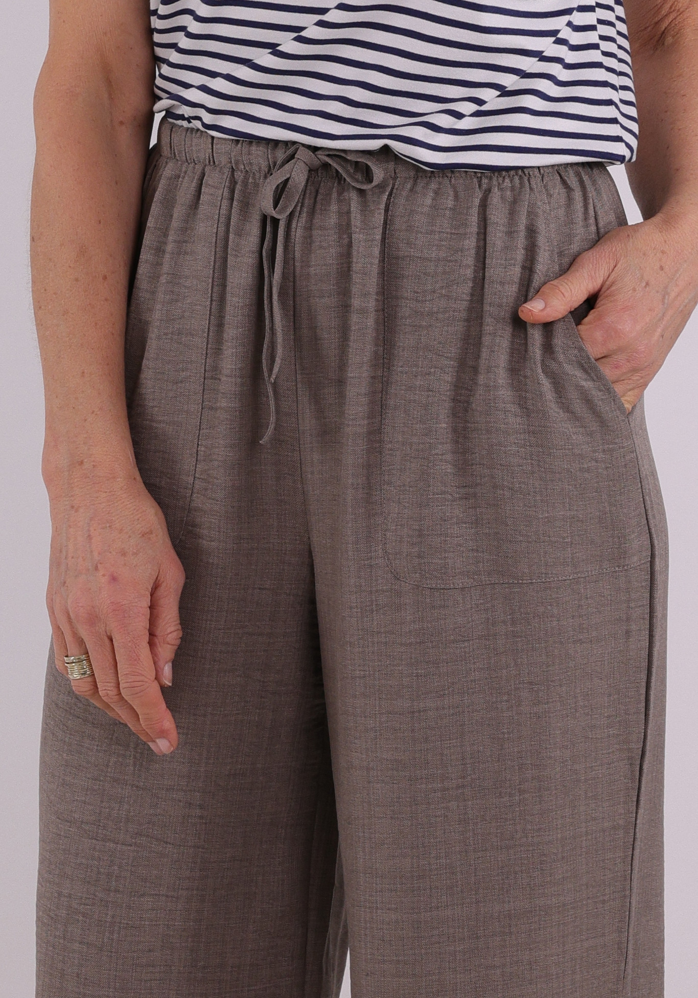 Vero moda Broek Melaney 10316385 Licht bruin