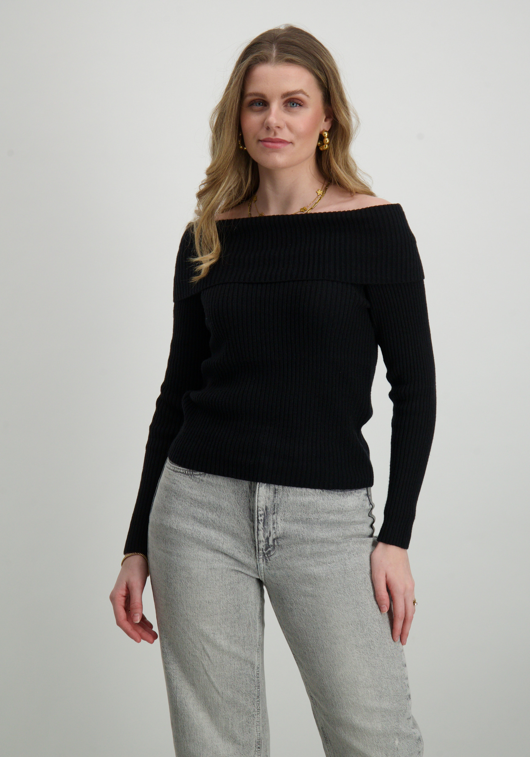 Only Trui Katia off shoulder 15311830 Zwart