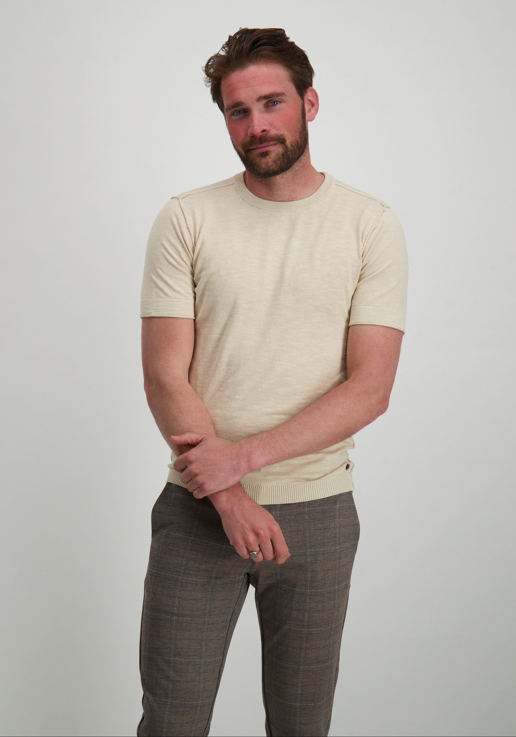 No Excess T-shirt fijn gebreid 24210452 Zand