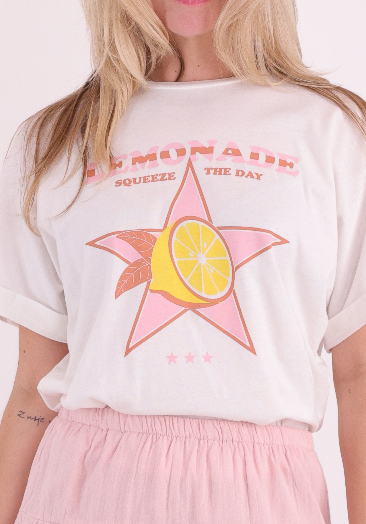 ONLY T-shirt Minna 15372639 Wit design