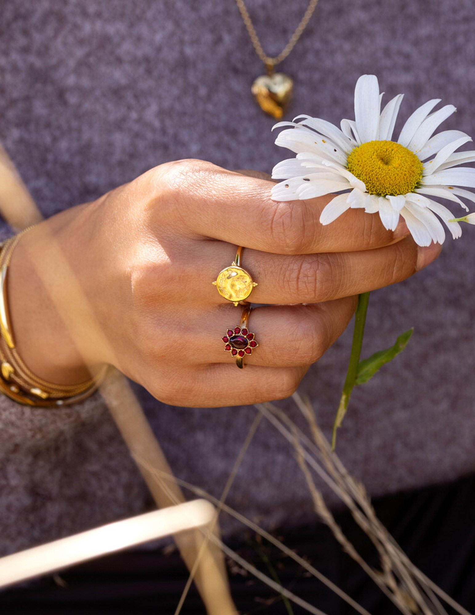My Jewellery Mystic vintage ring met rode stenen MJ14278 Goud