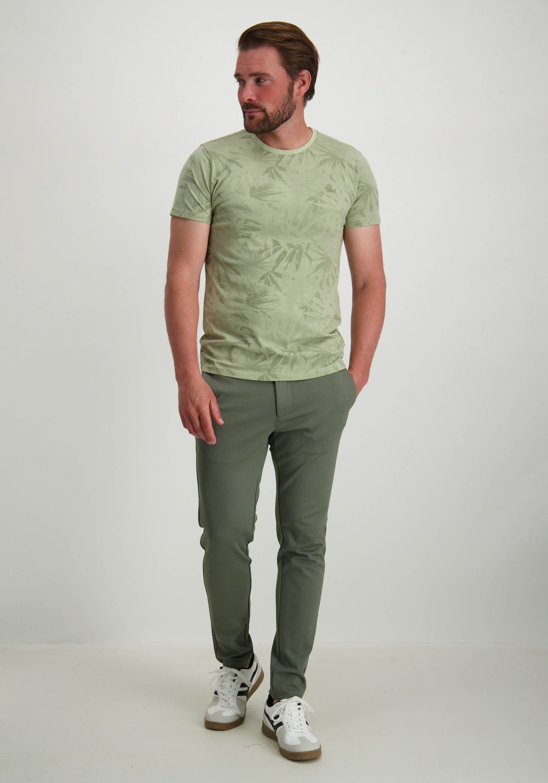 Petrol T-shirt met palm print M-1050-TSR161 Licht groen